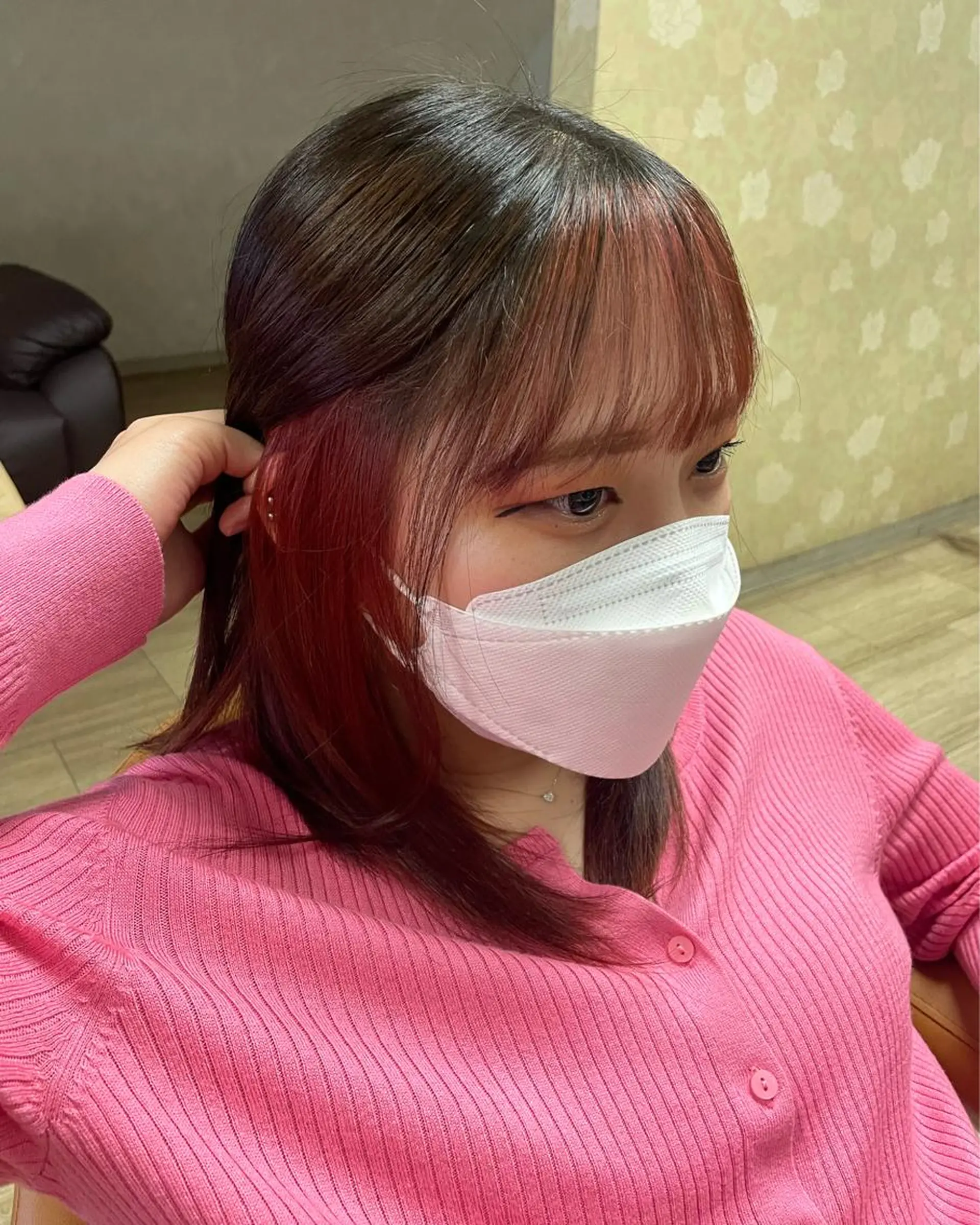 ロング カラー ピンクカラー ヘアカラー 徳留 もも花のヘアスタイル