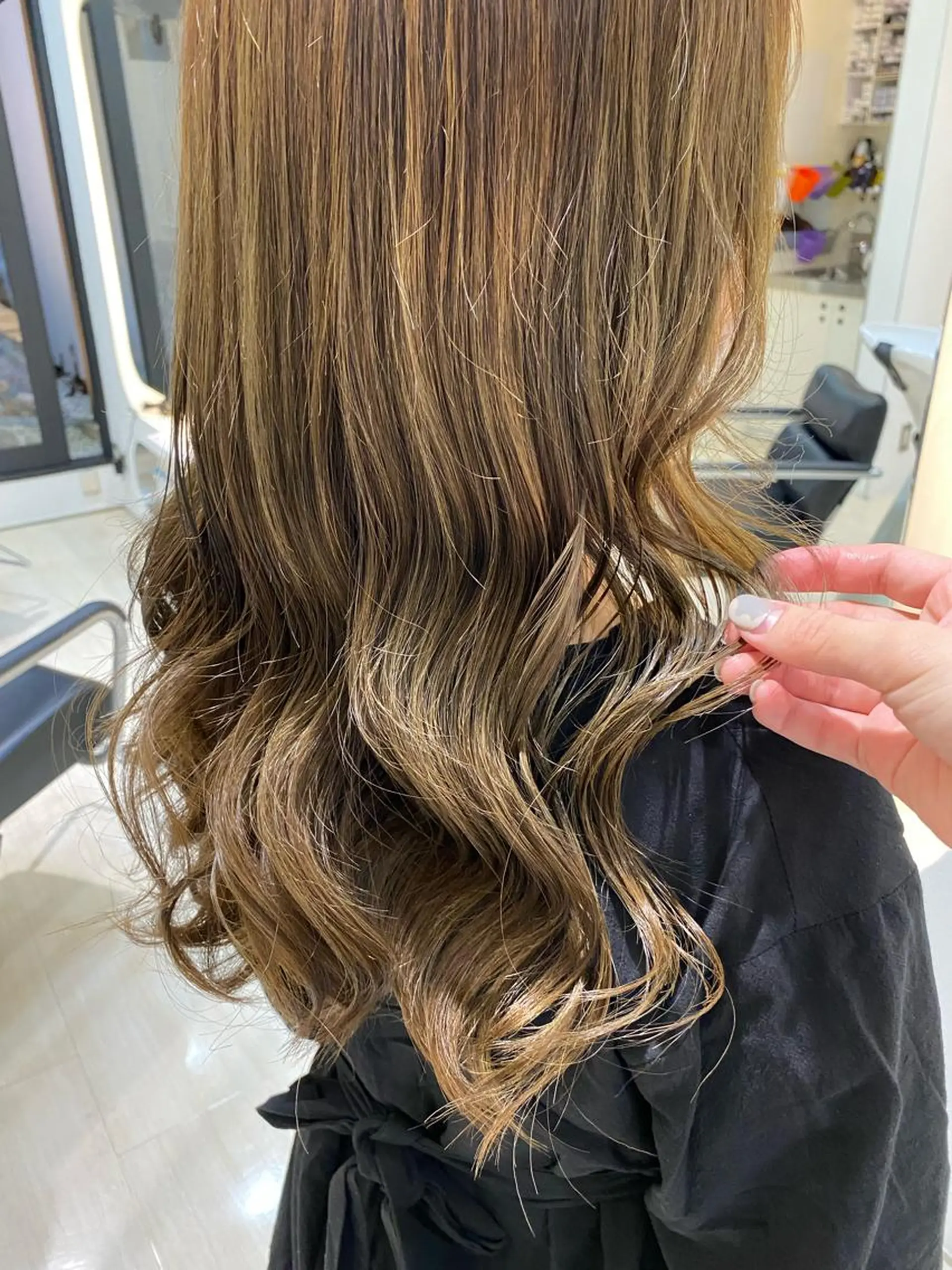 ロング カラー ヘアカラー 河原町/艶髪/西田 晴香のその他イメージ