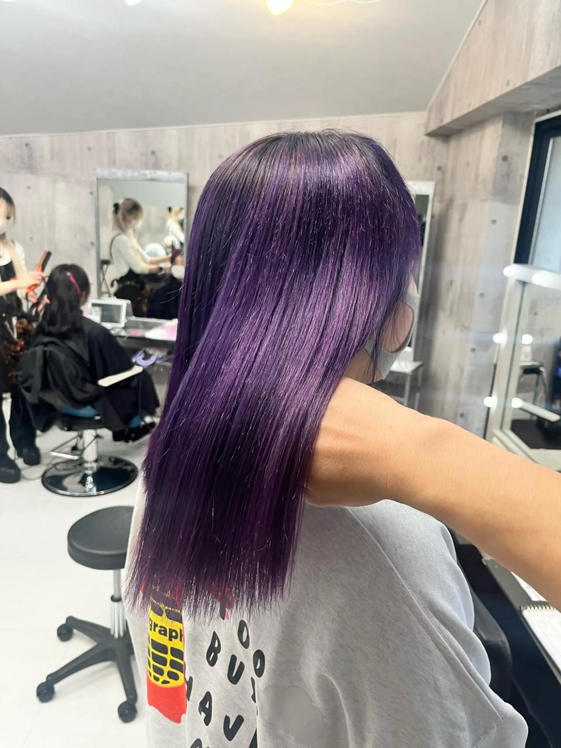 ロング カラー アッシュ アッシュグレー アッシュグレージュ バレイヤージュ ミストバング メンズ/似合わせ/骨 格矯正/真人のヘアスタイル