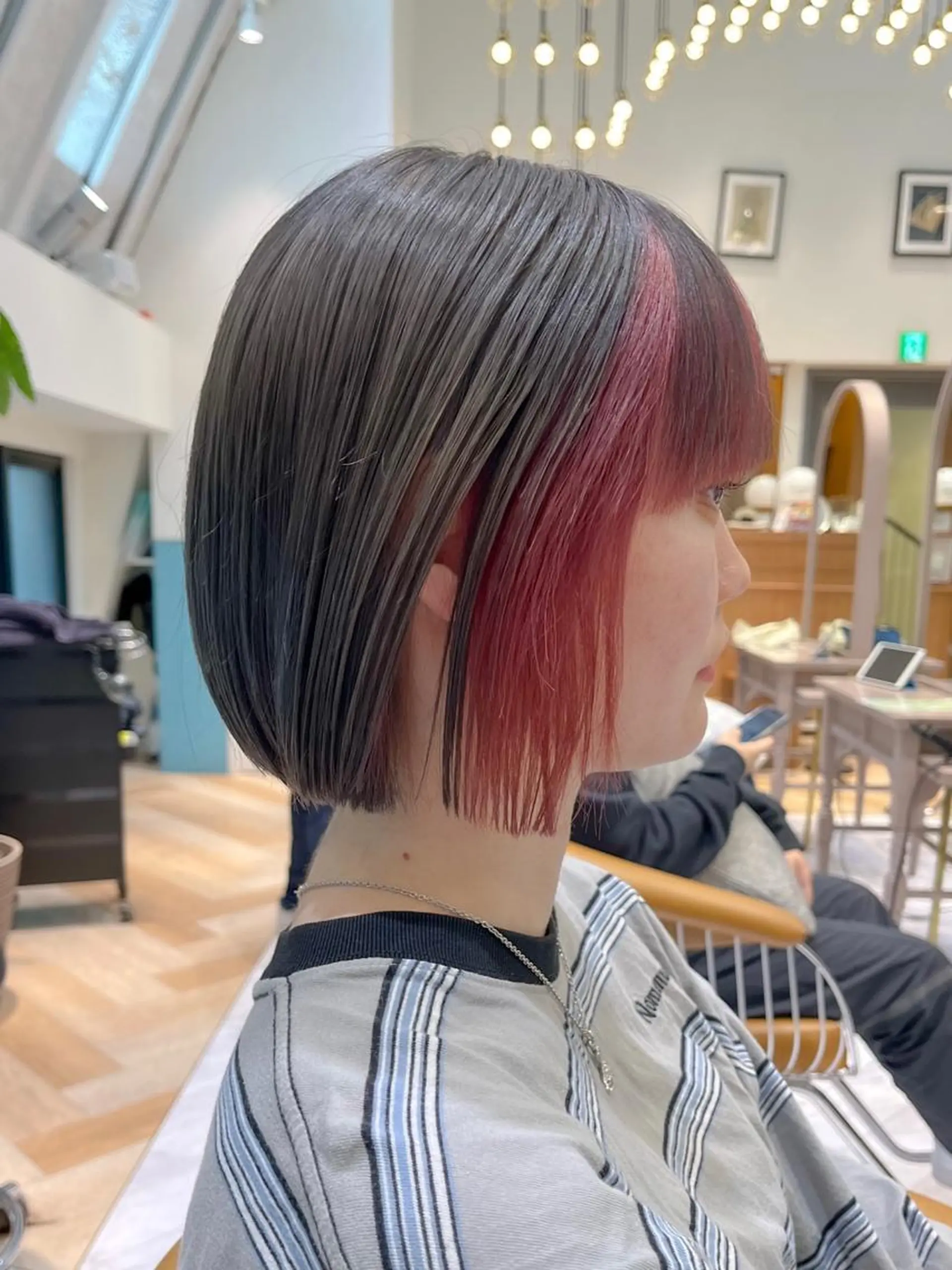 ショート カラー カット ヘアカラー トリートメント 髪質改善/縮毛矯正/ ボブ/店長/槌矢圭悟のヘアスタイル