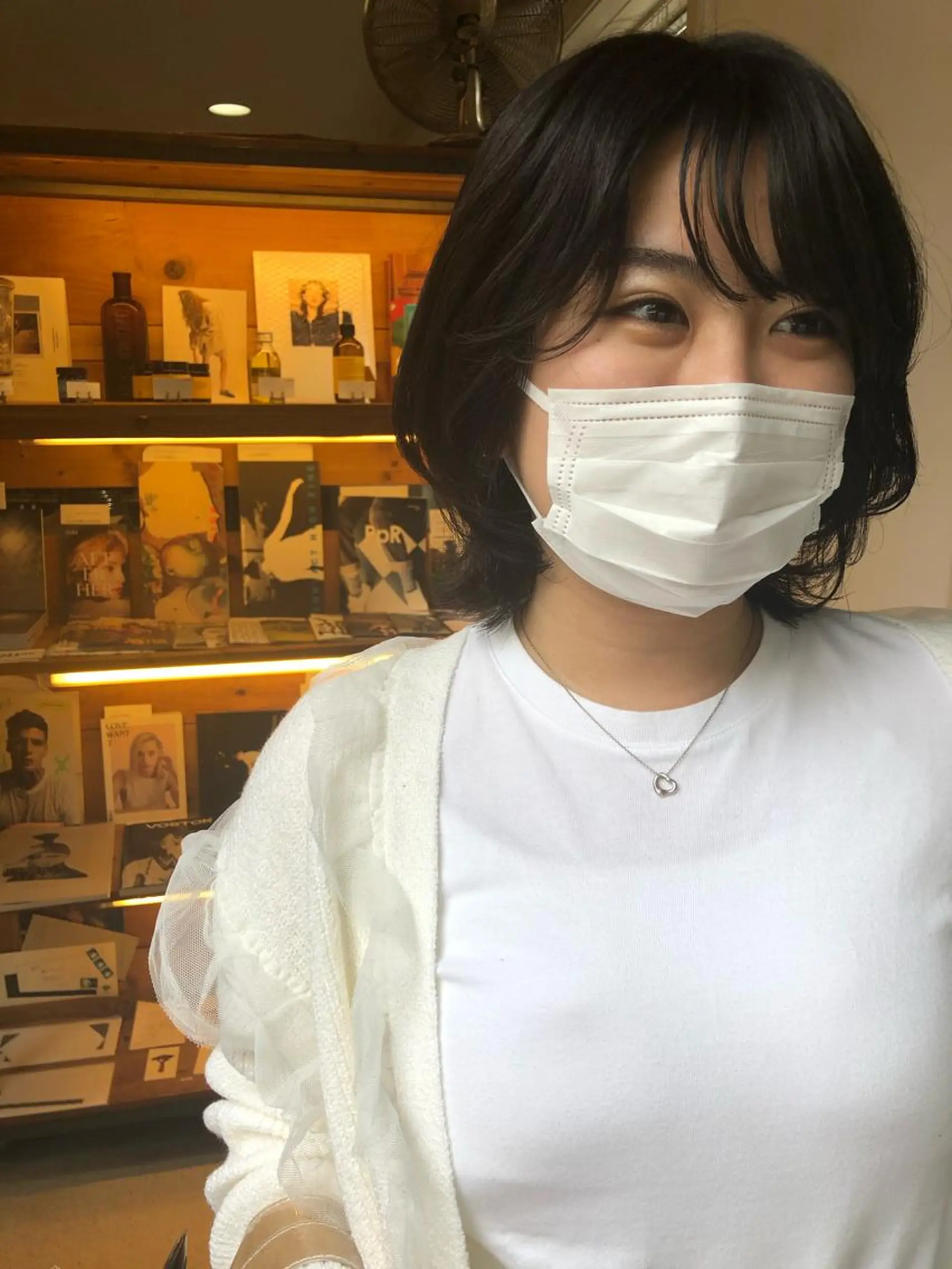 ミディアム カラー eri kinjoのヘアスタイル