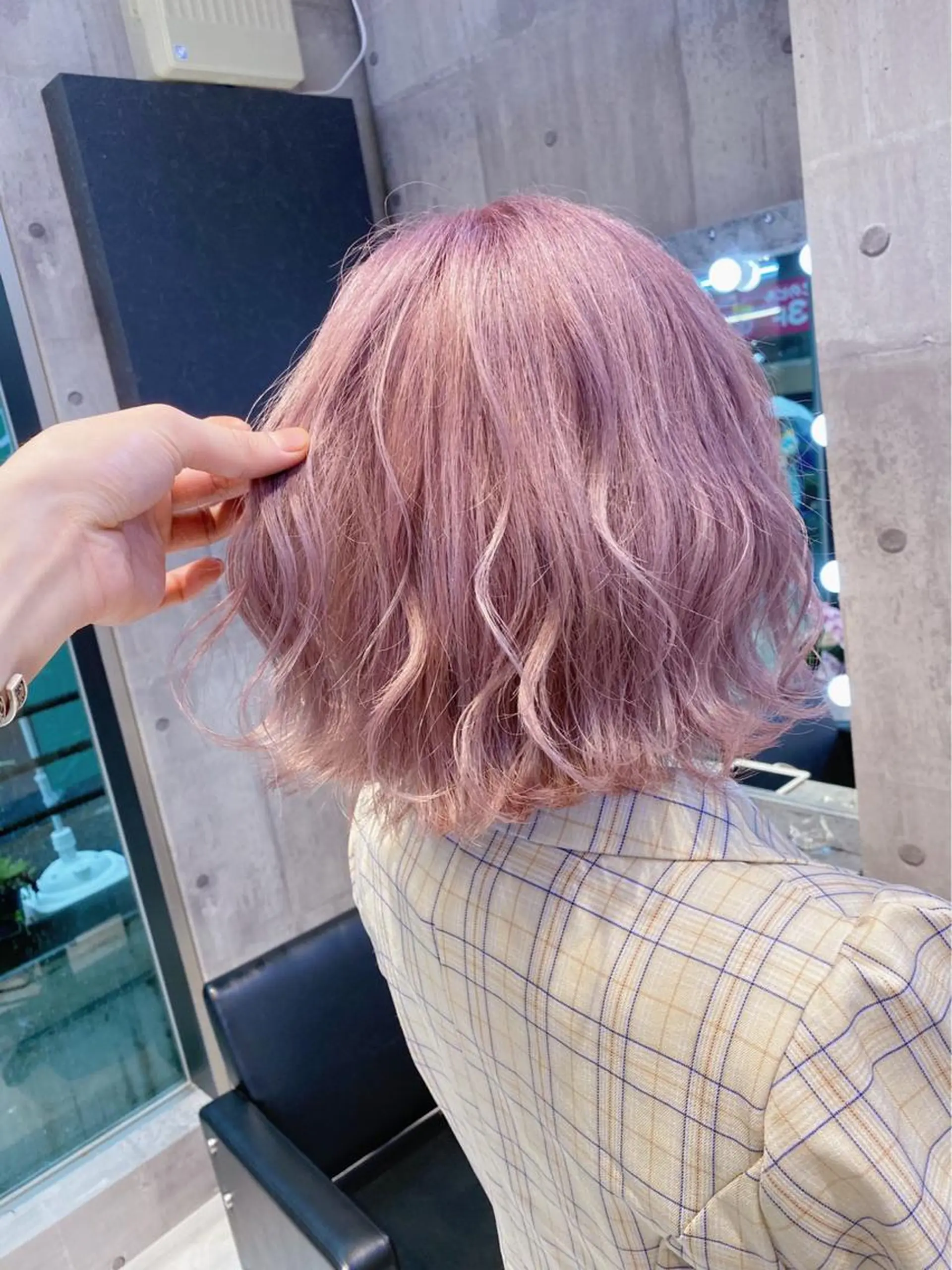 ショート カラー アッシュ アッシュグレー ベージュカラー ブリーチ ブルーカラー カット ヘアカラー トリートメント ヘアセット メンズ特化モテヘア 🌙Nanakaのヘアスタイル