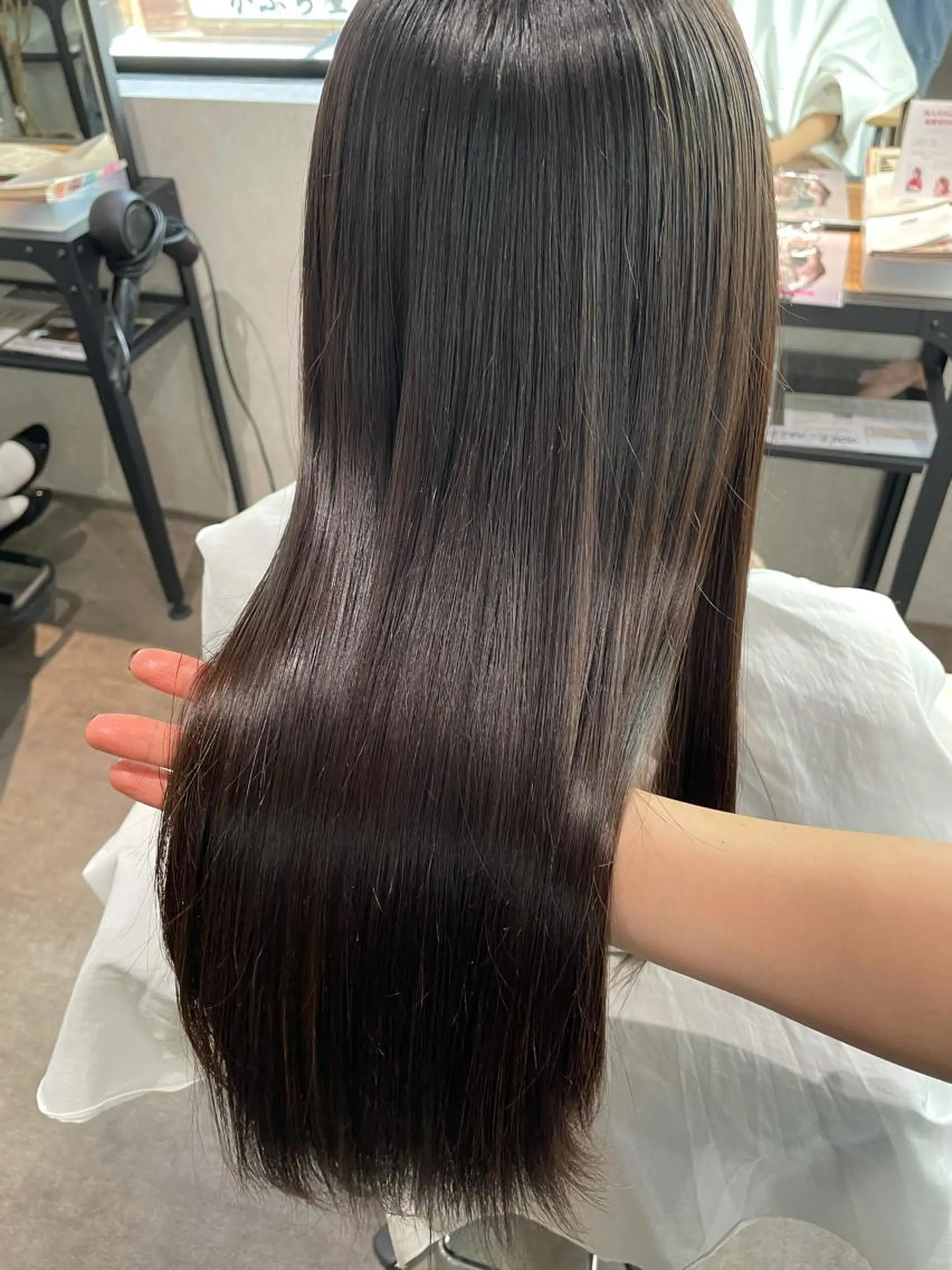 ロング カラー 髪質改善 トリートメント ヘアカラー ナチュラル透明感🌱 小山美樹子のヘアスタイル