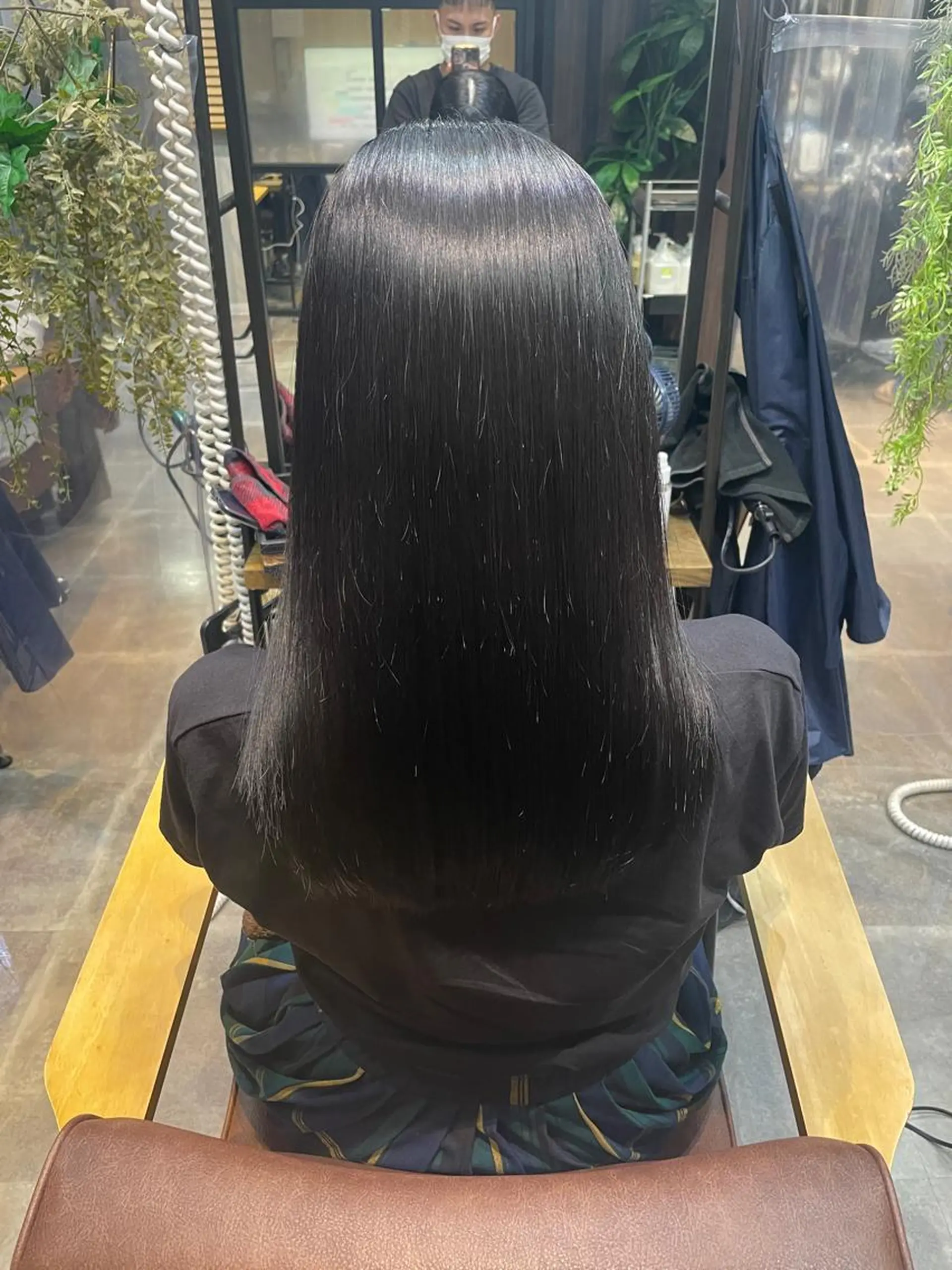 ロング カット 縮毛矯正 トリートメント newiGRANDE 🌈萩原聖也のヘアスタイル