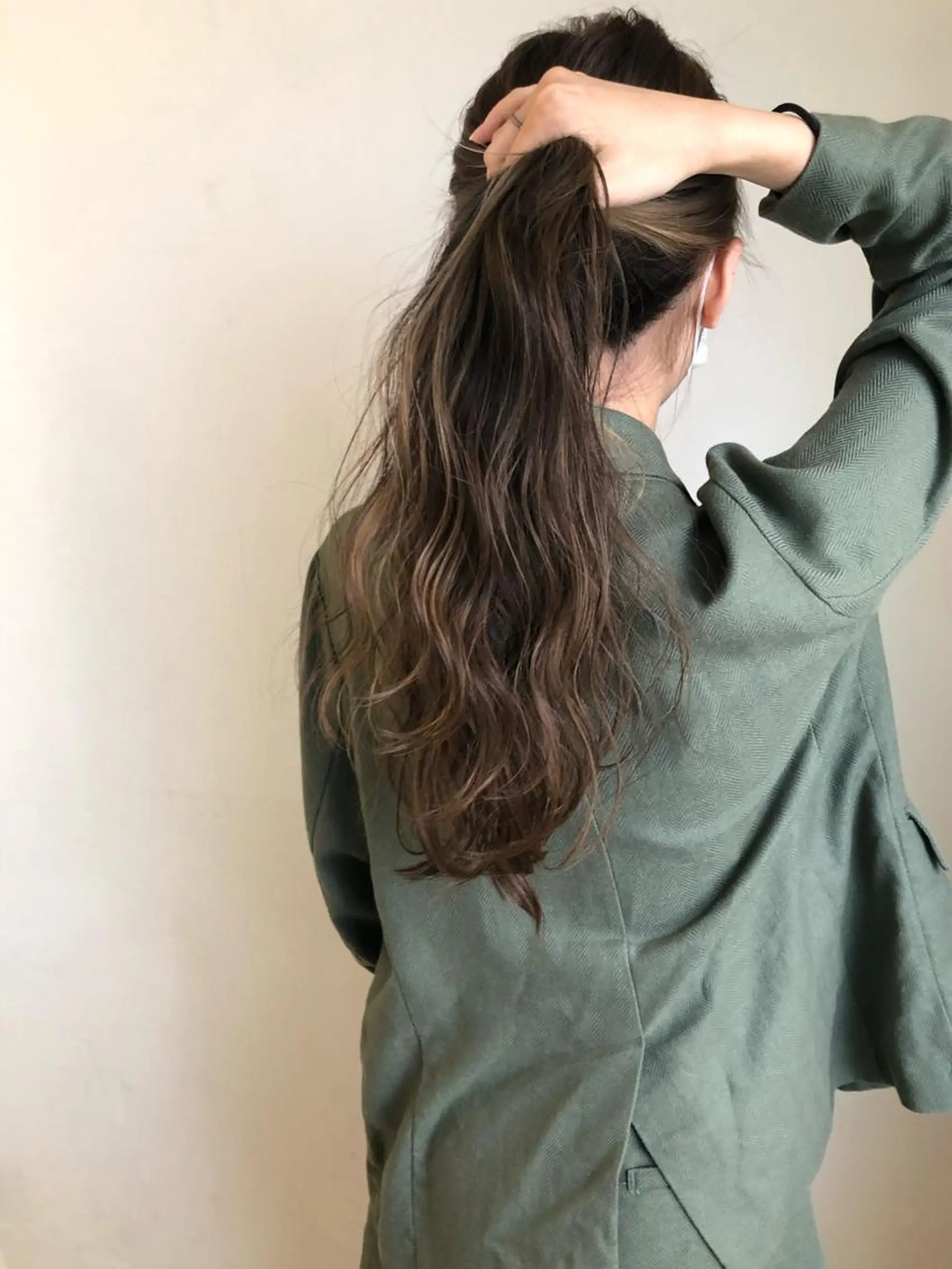 ロング カラー ミストバング ベージュカラー  フェイスフレーミング ミルクティーベージュ ACRO梅田【アクロ】所属・美髪矯正・レイヤー 倉友哉のヘアスタイル