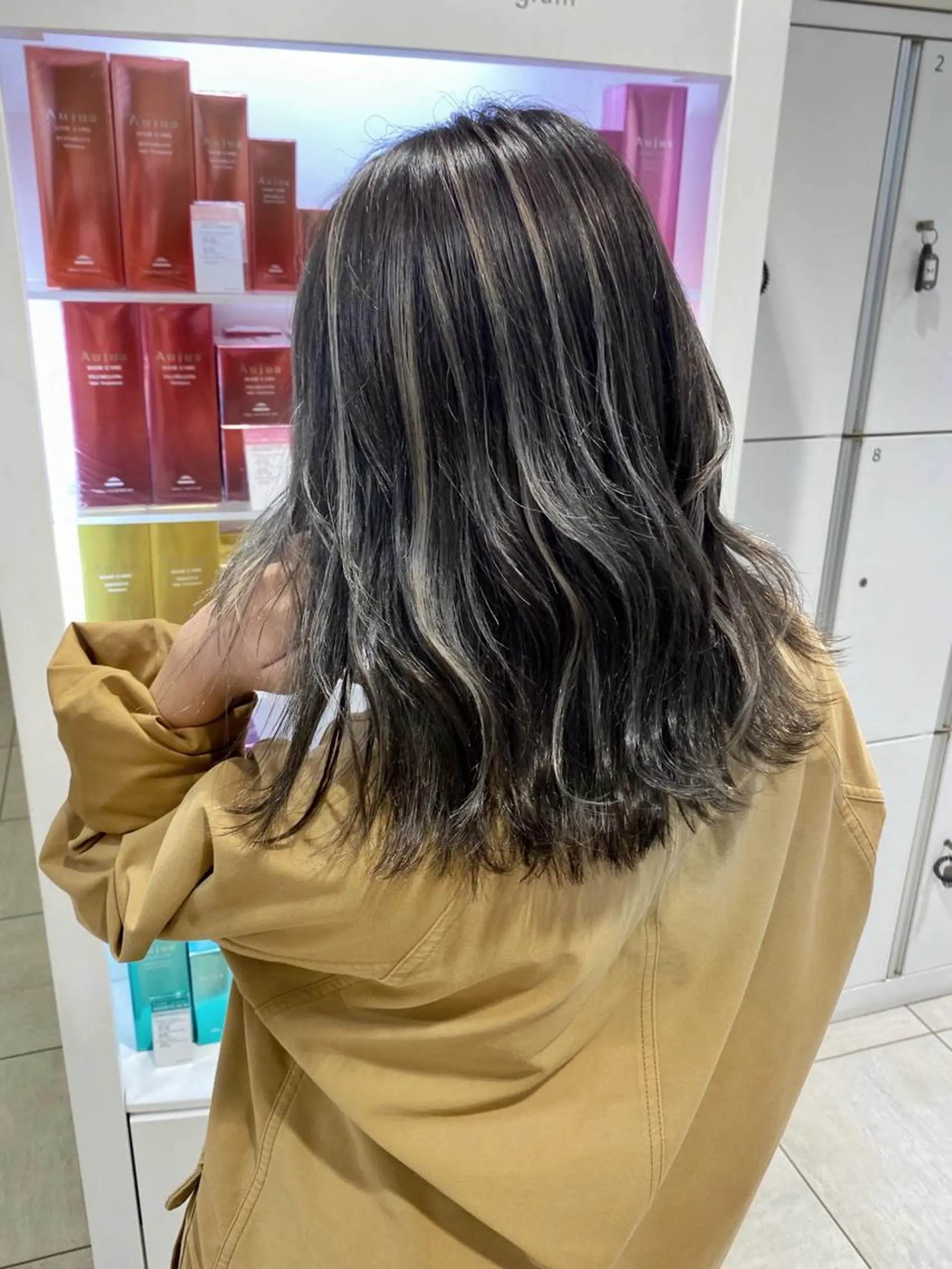 ミディアム カラー ブリーチ指名No.1 Daikiのヘアスタイル