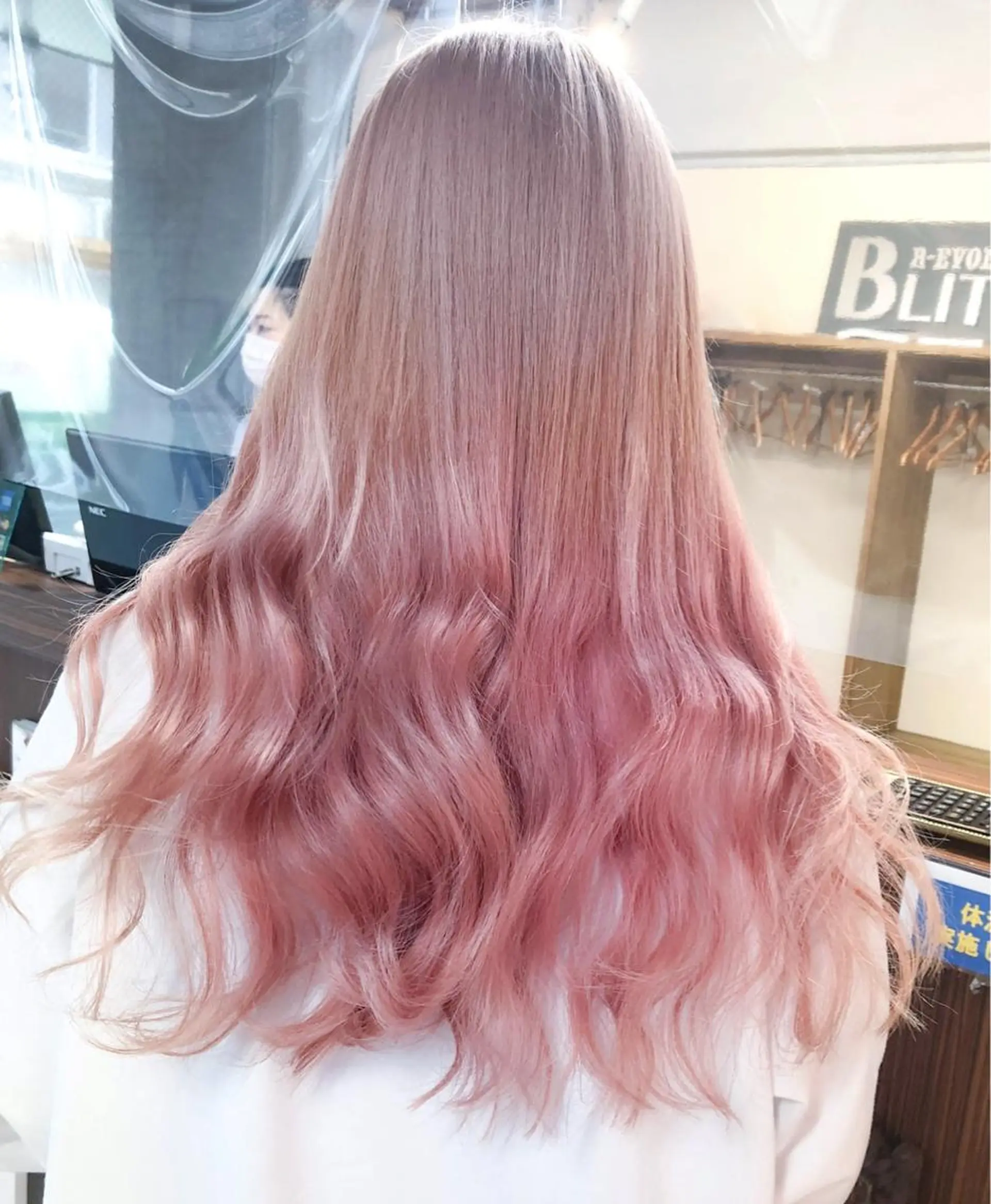 カラー ヘアカラー GDS SALONのヘアスタイル