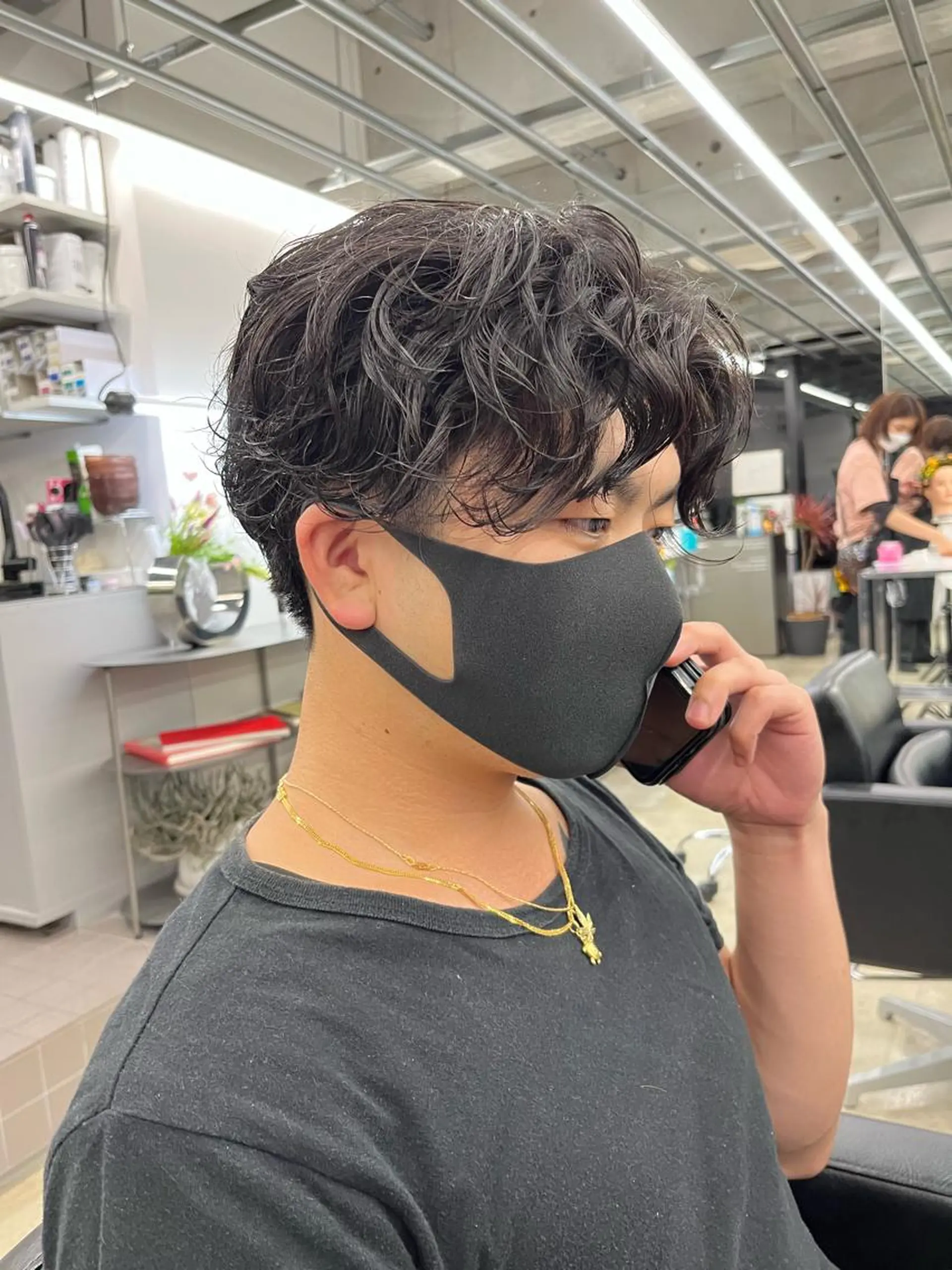 ショート パーマ メンズ カット ダブルカラー/ ケアブリーチ/クニトのヘアスタイル