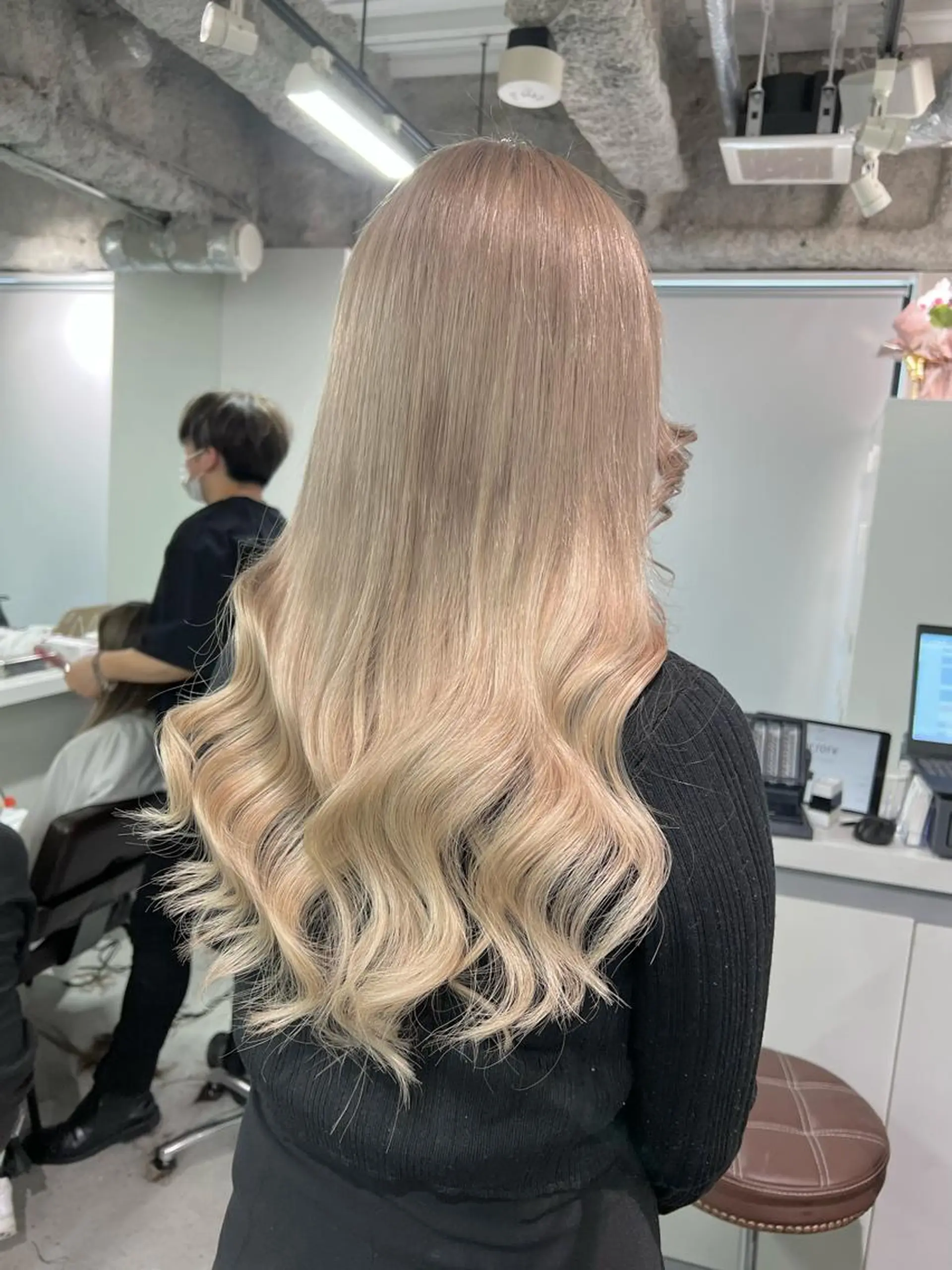 ロング プルエクステ エクステ ロング sio.nail&eyebrow salon shimokitazawa2号店所属・nailist mana𖤐´-のネイルデザイン