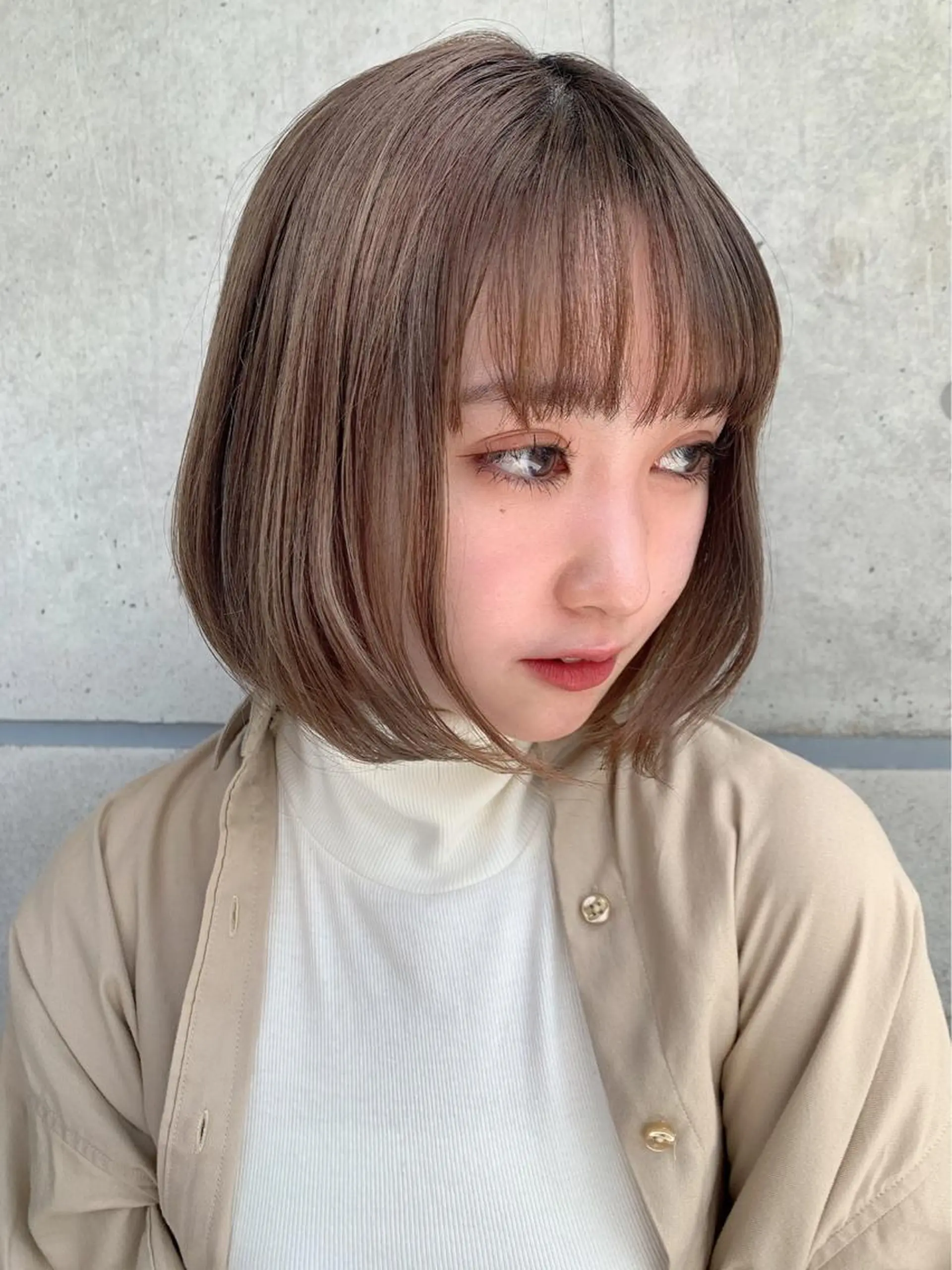 ミディアム カラー 赤み消し韓国ヘア レイヤー縮毛🤍渡邉のヘアスタイル