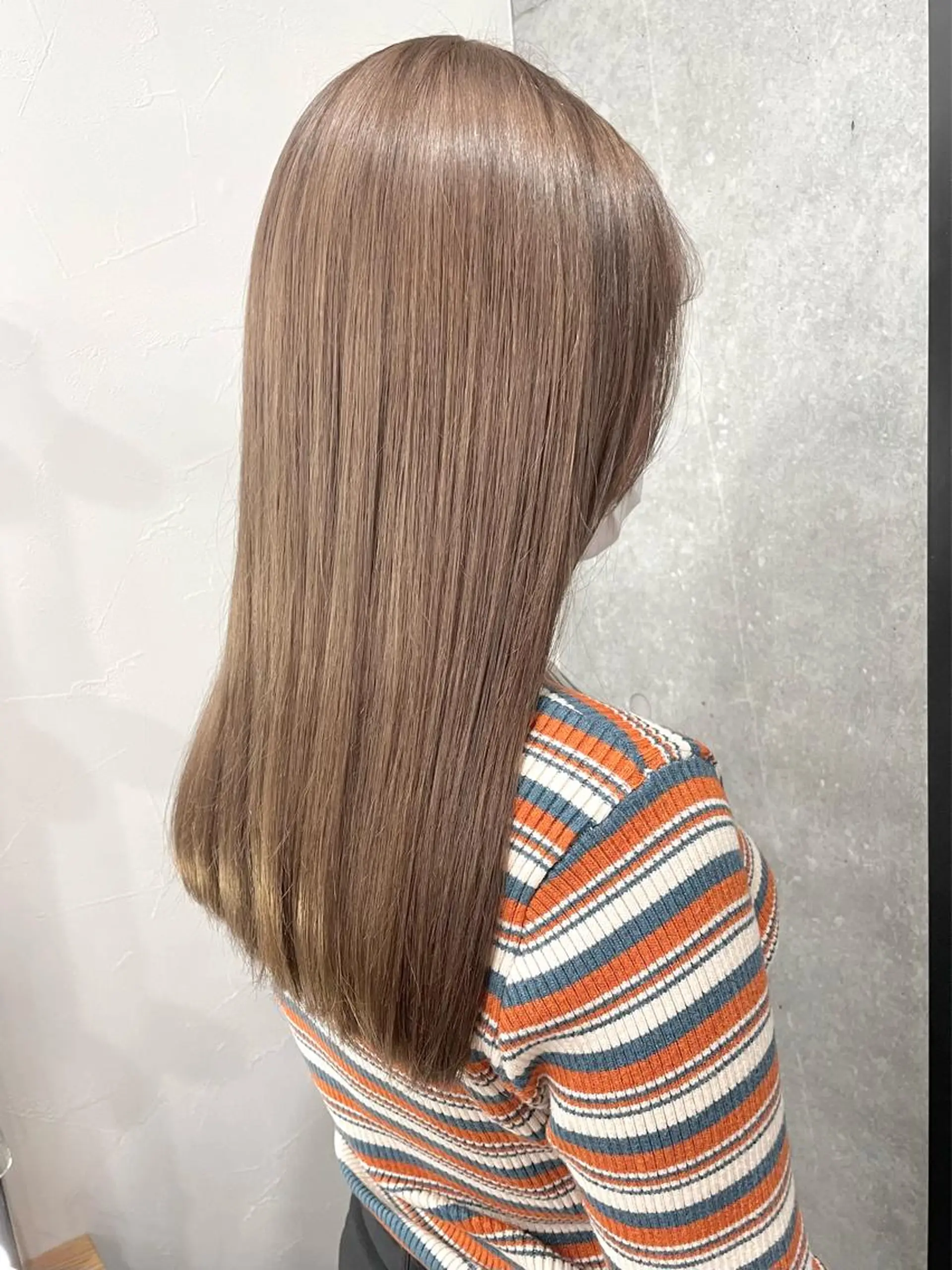 ロング カラー ヘアアレンジ ブリーチ メンズ似合わせ🪞 副店長 kotoriのヘアスタイル