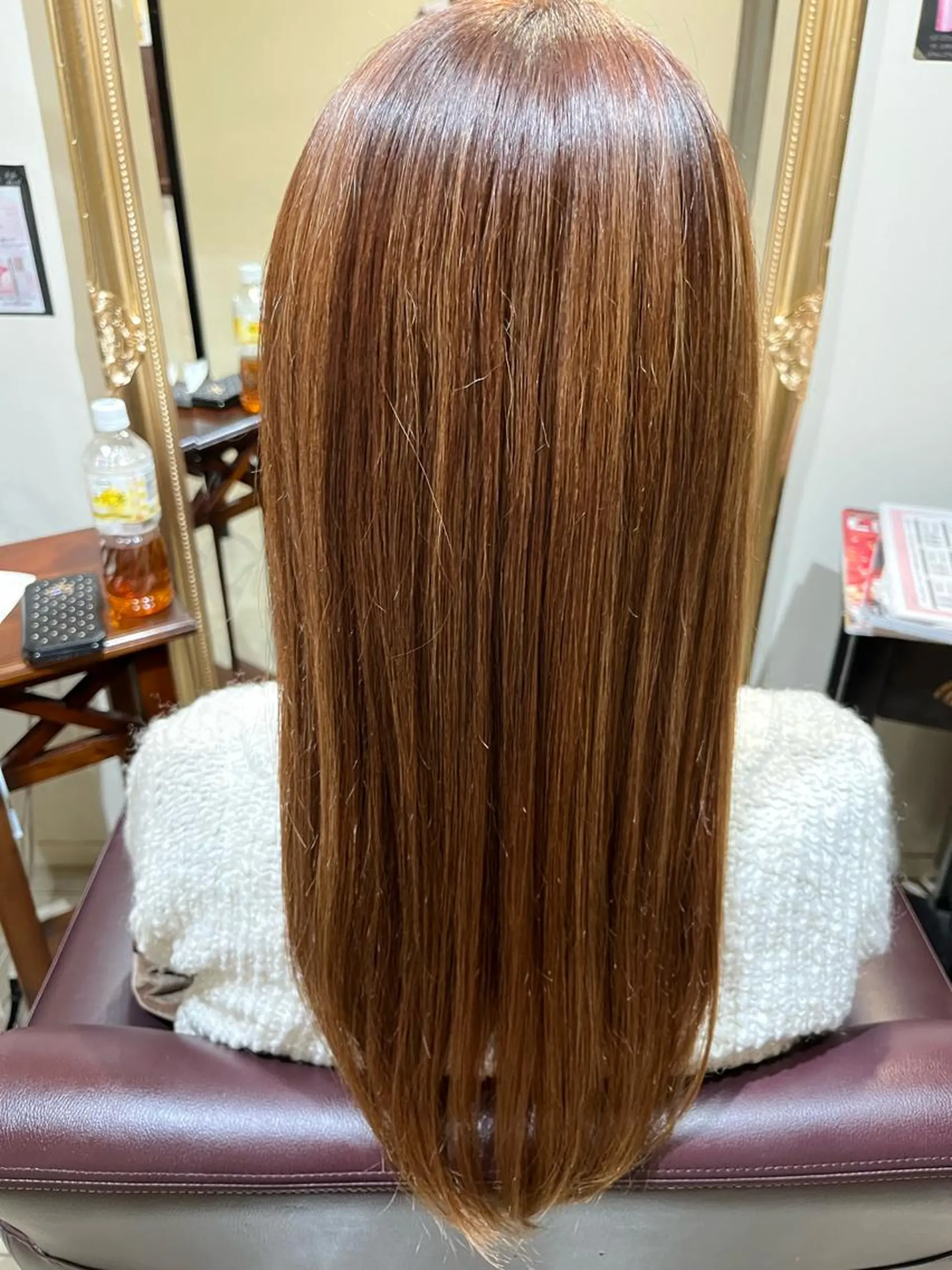 ロング カラー レディースカット SHIORIのヘアスタイル