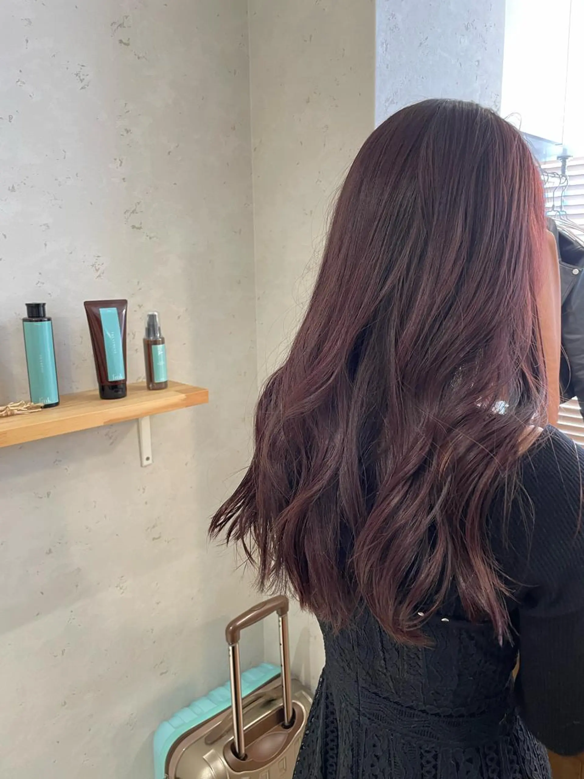 ロング カラー カット ヘアカラー トリートメント 外山 実咲のヘアスタイル