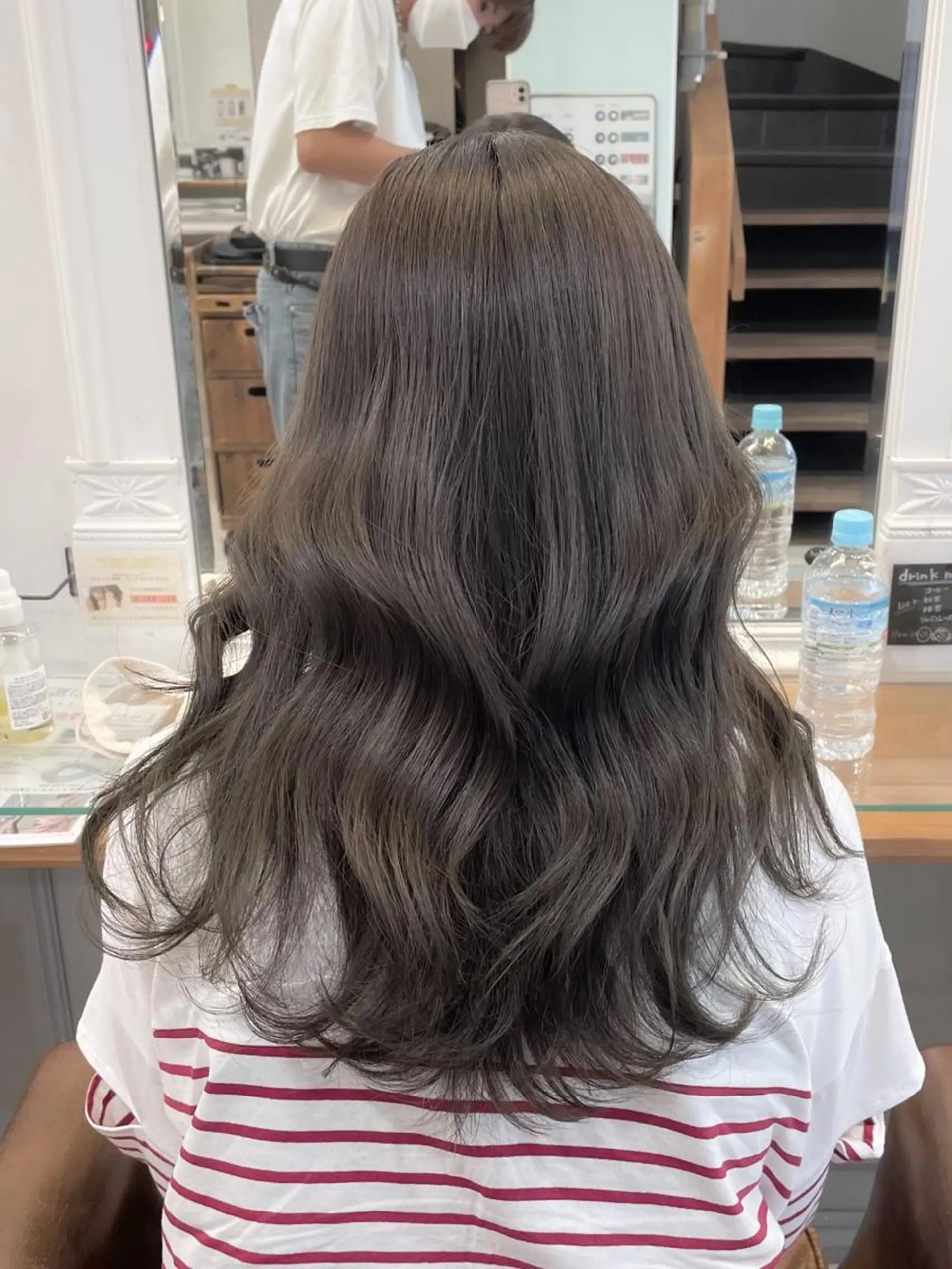 ロング カラー オリーブグレー くびれヘア エギョモリ 顔まわりレイヤー 顔周りカット カット ヘアカラー トリートメント 横浜/レイヤーカット /韓国ヘア/佐藤記正のヘアスタイル