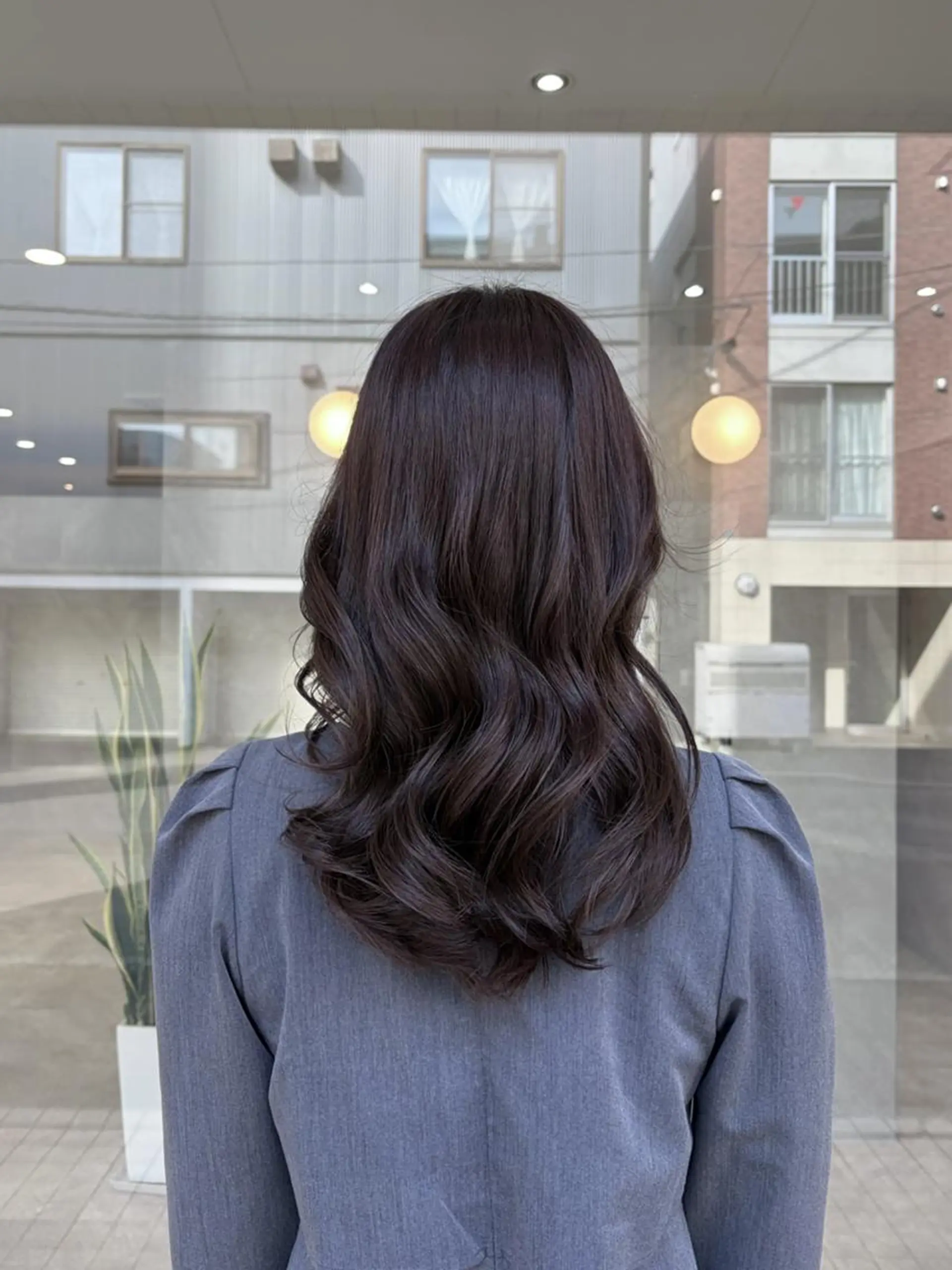 セミロング 韓国ヘアケアブリーチ 莉奈のヘアスタイル