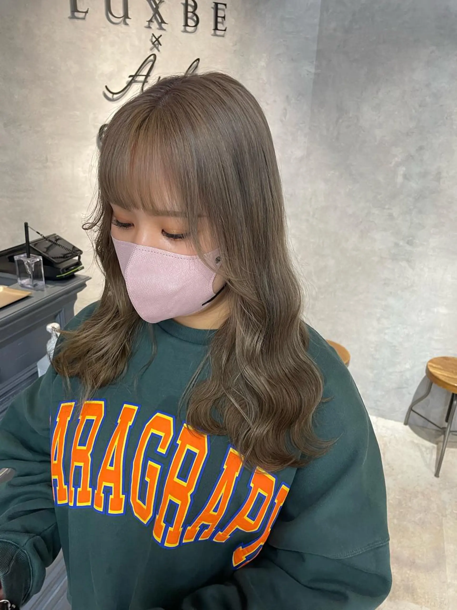 ロング Cielro/ダブル カラー/西田咲希のヘアスタイル