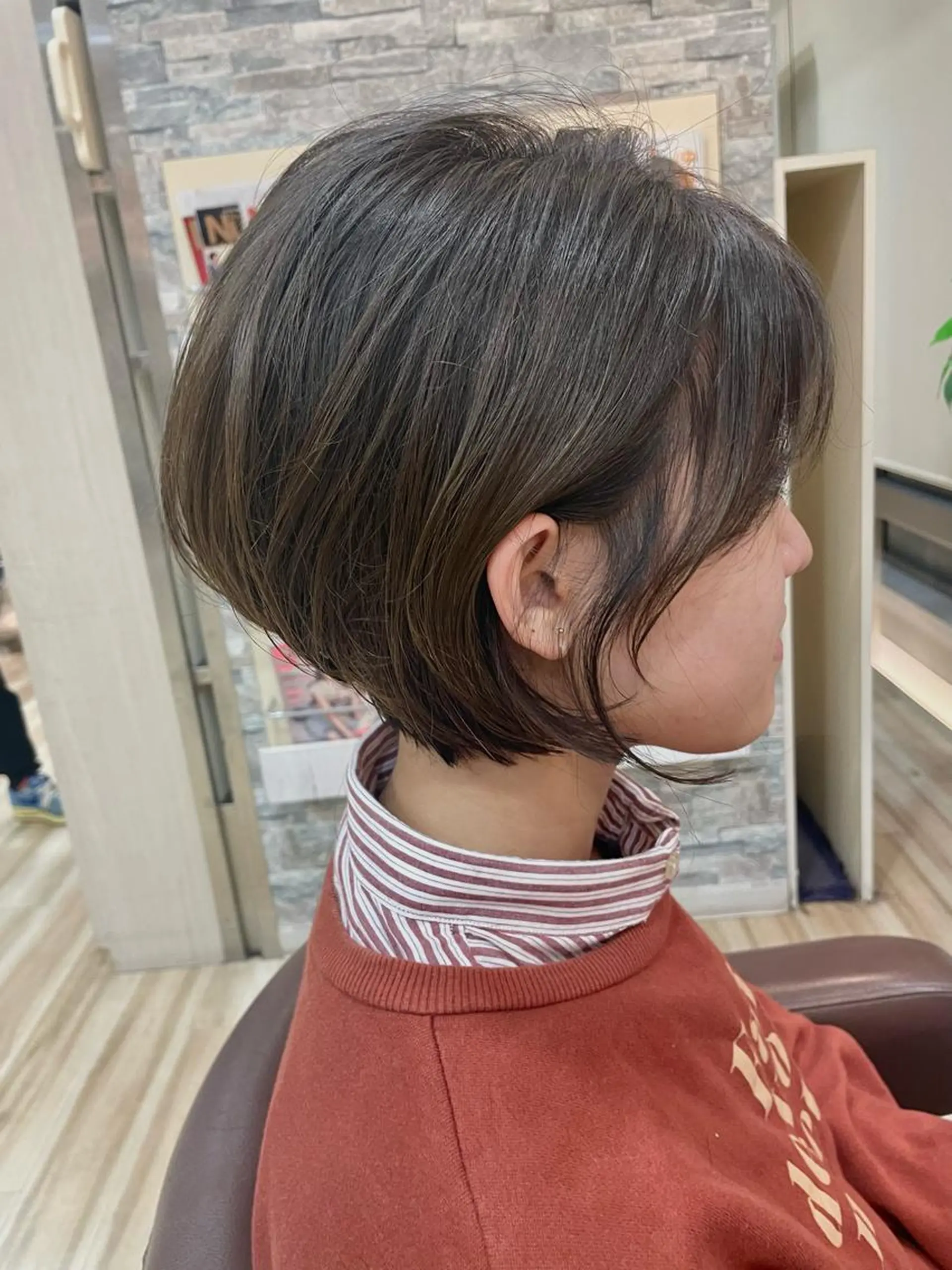 ショート くびれヘア ショートヘア 高柳 七音のヘアスタイル
