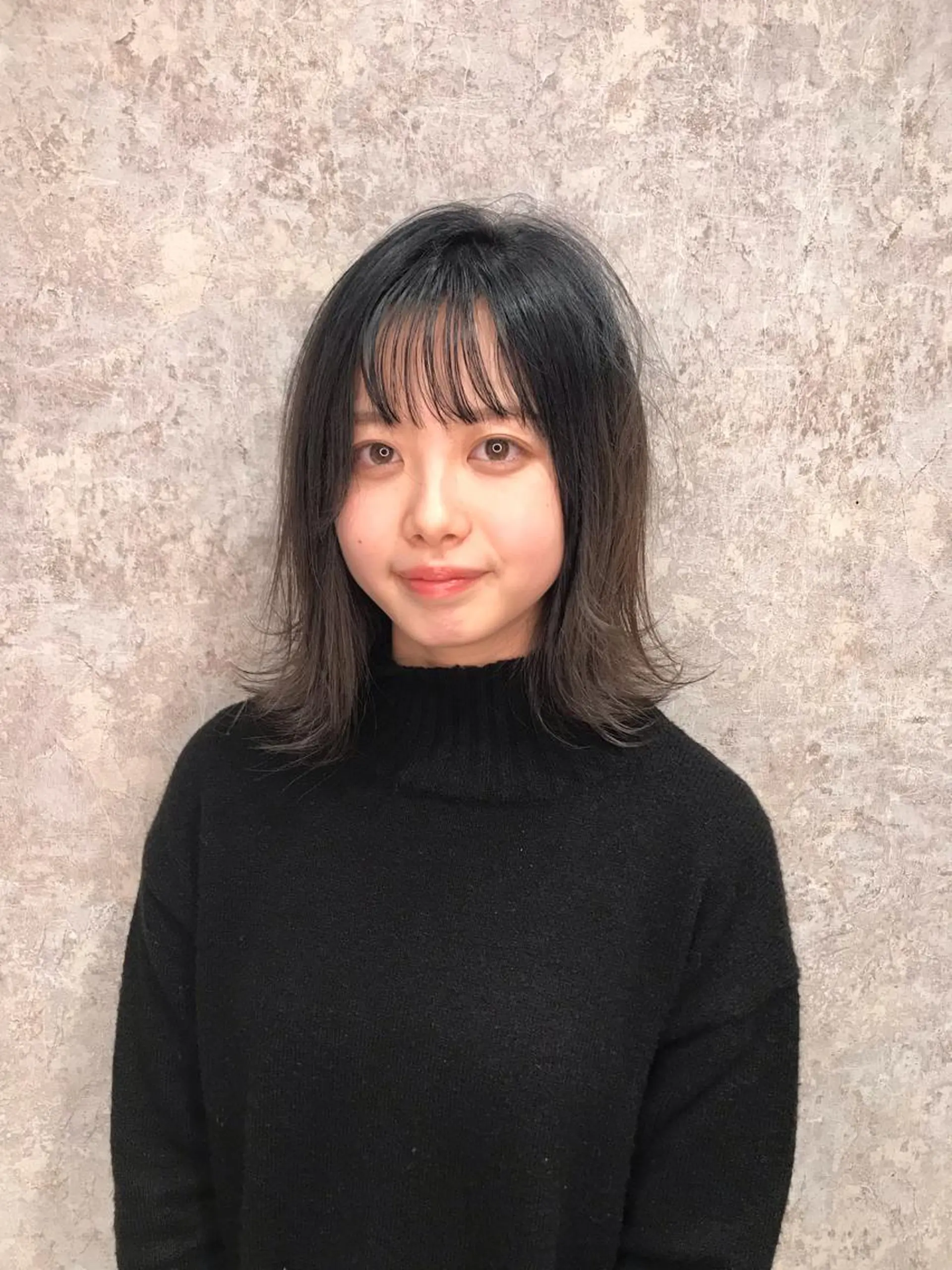 ミディアム カラー uru" すずきさゆりのヘアスタイル