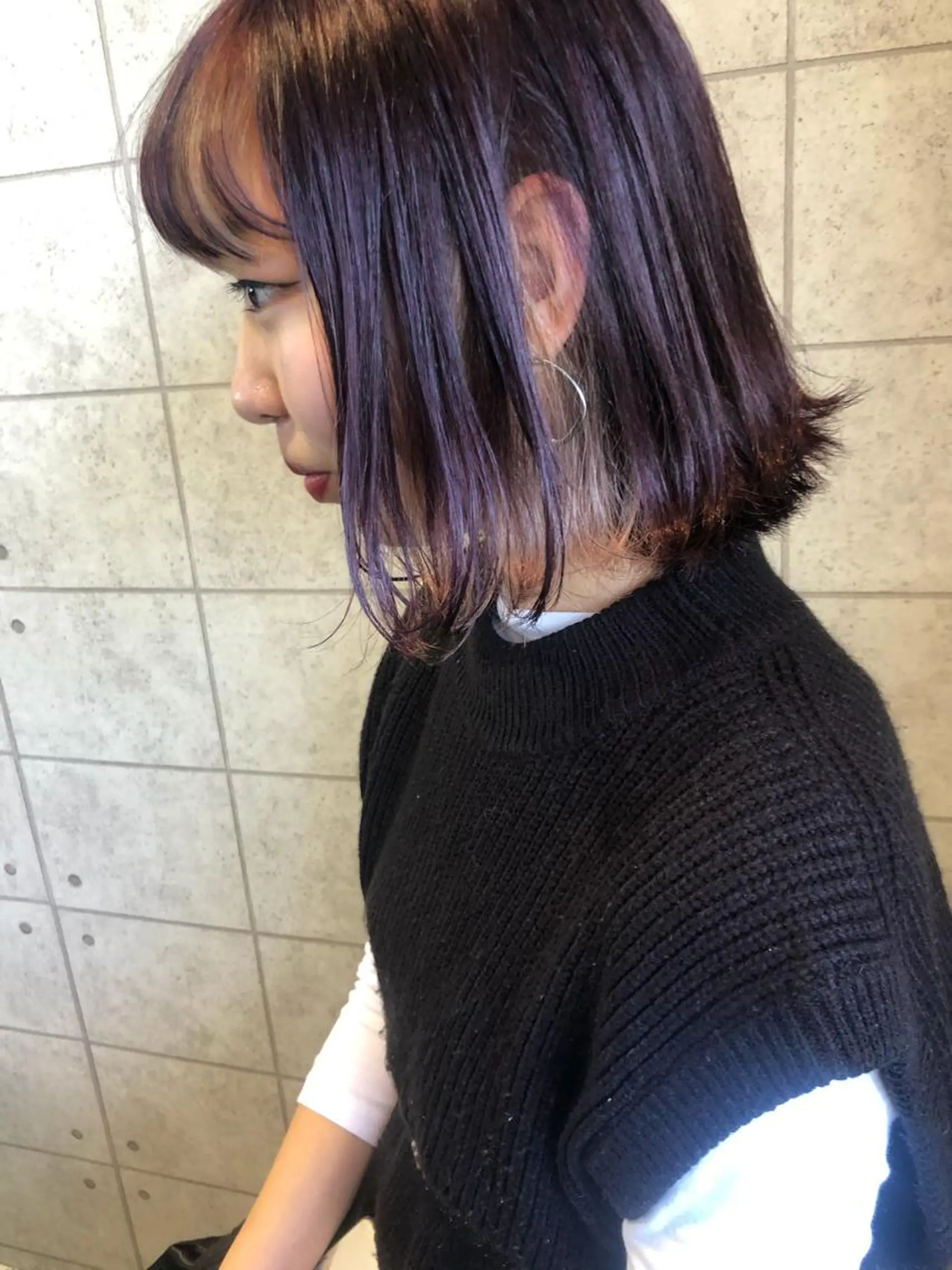 ショート カラー パープルカラー 西本 夏美のヘアスタイル