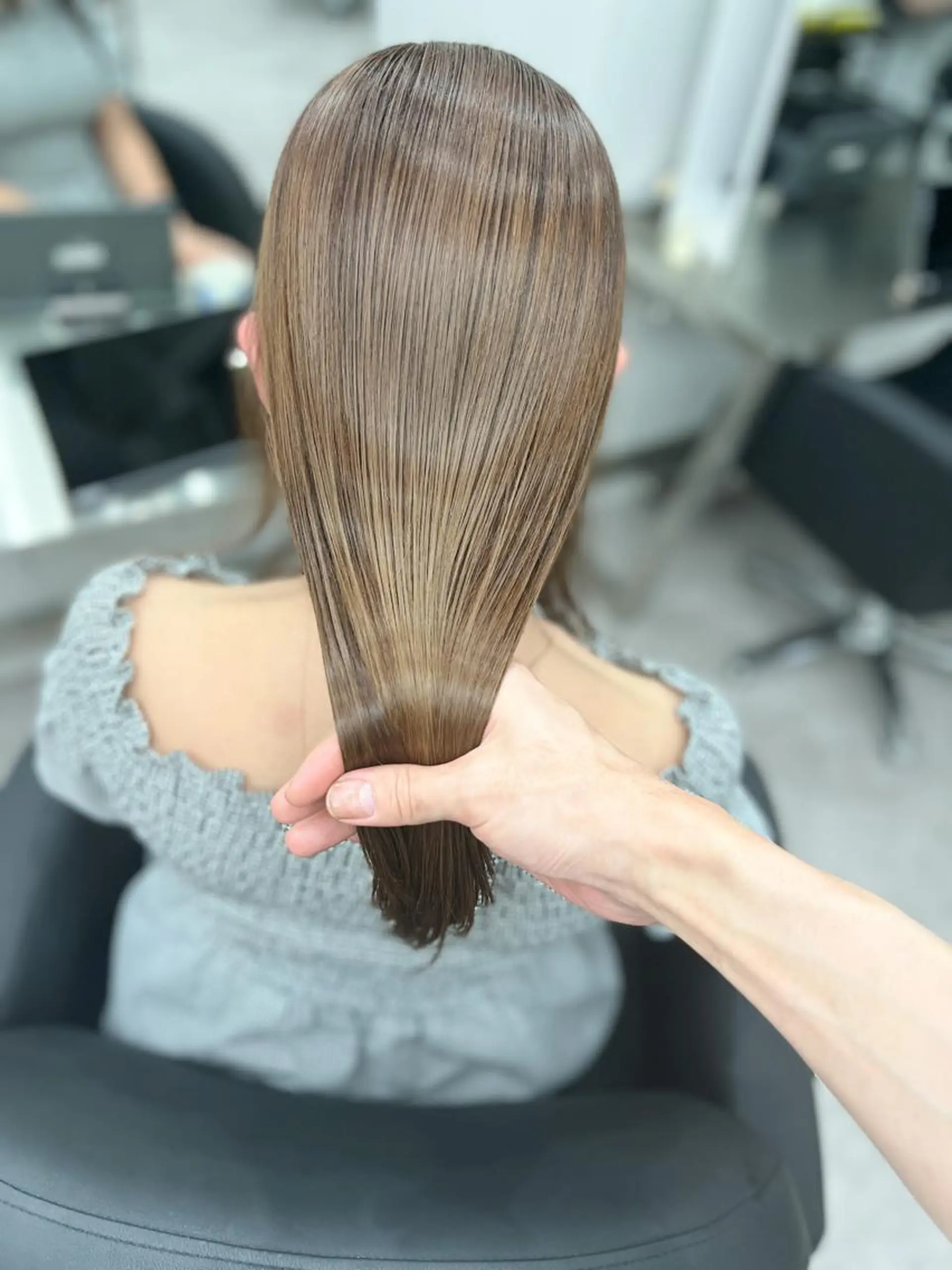 セミロング 髪質改善 トリートメント カット 縮毛矯正 トリートメント 銀座/美髪矯正カラー 髪質改善特化🍎のヘアスタイル