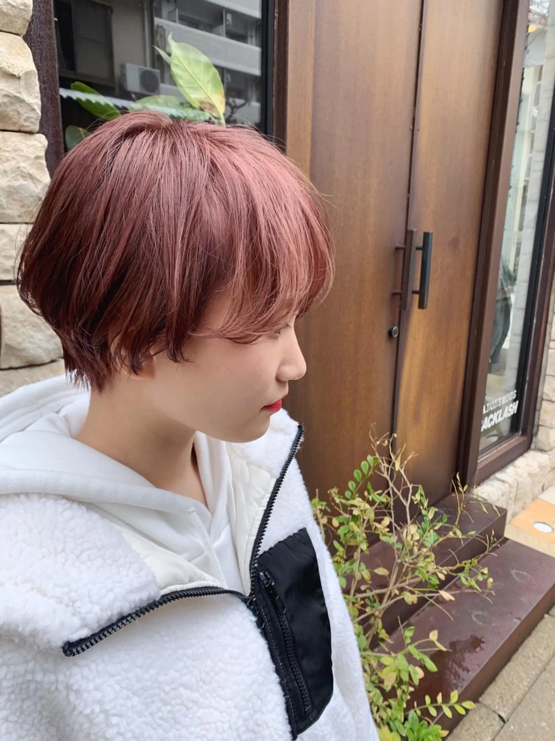 ショート カラー ベージュカラー ピンクカラー 似合わせカット カット ヘアカラー トリートメント Libre×Reco所属・Libre 西野圭一のヘアスタイル