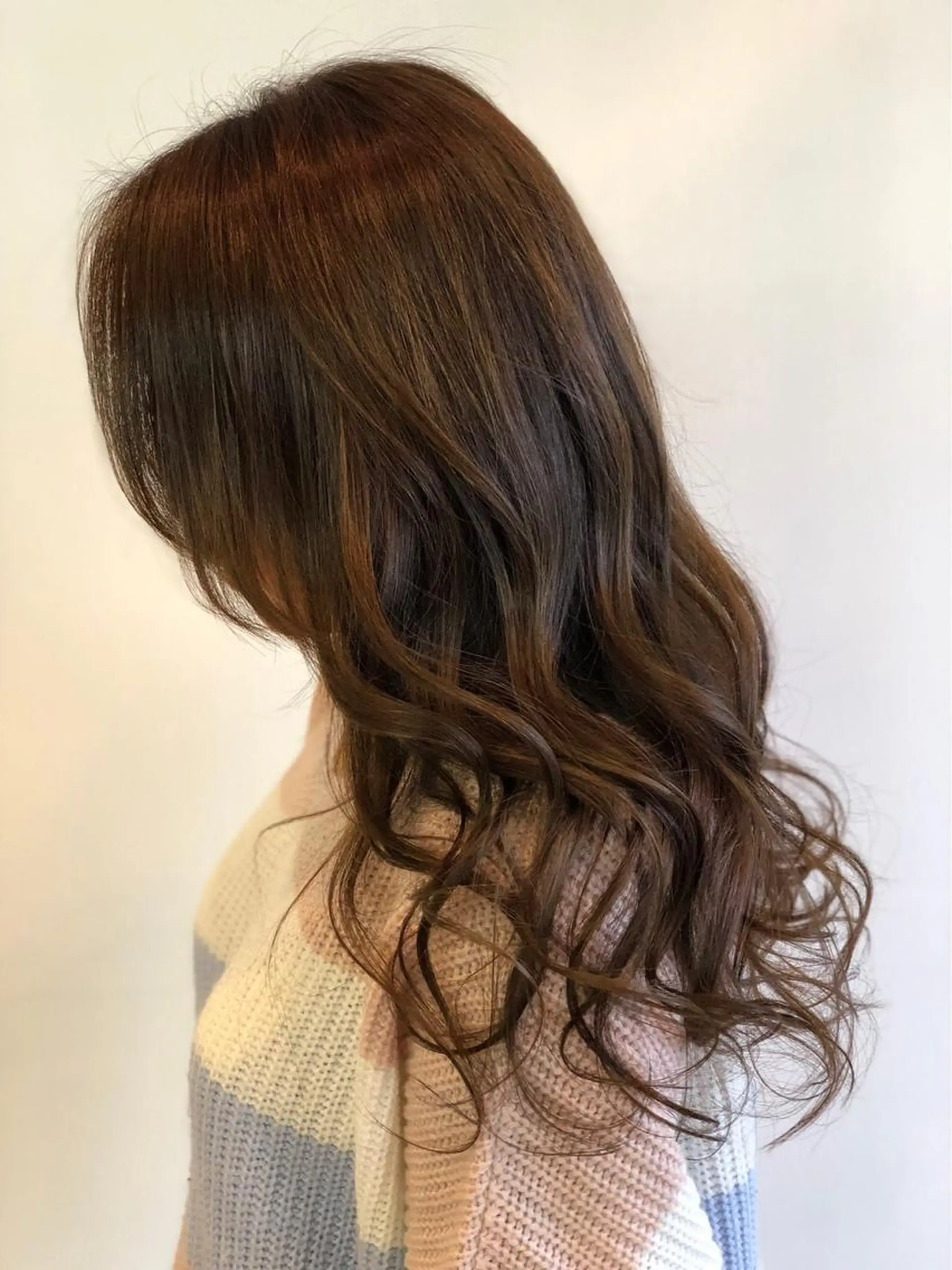 ロング カラー グレージュ モカグレージュ 井澤 一真のヘアスタイル