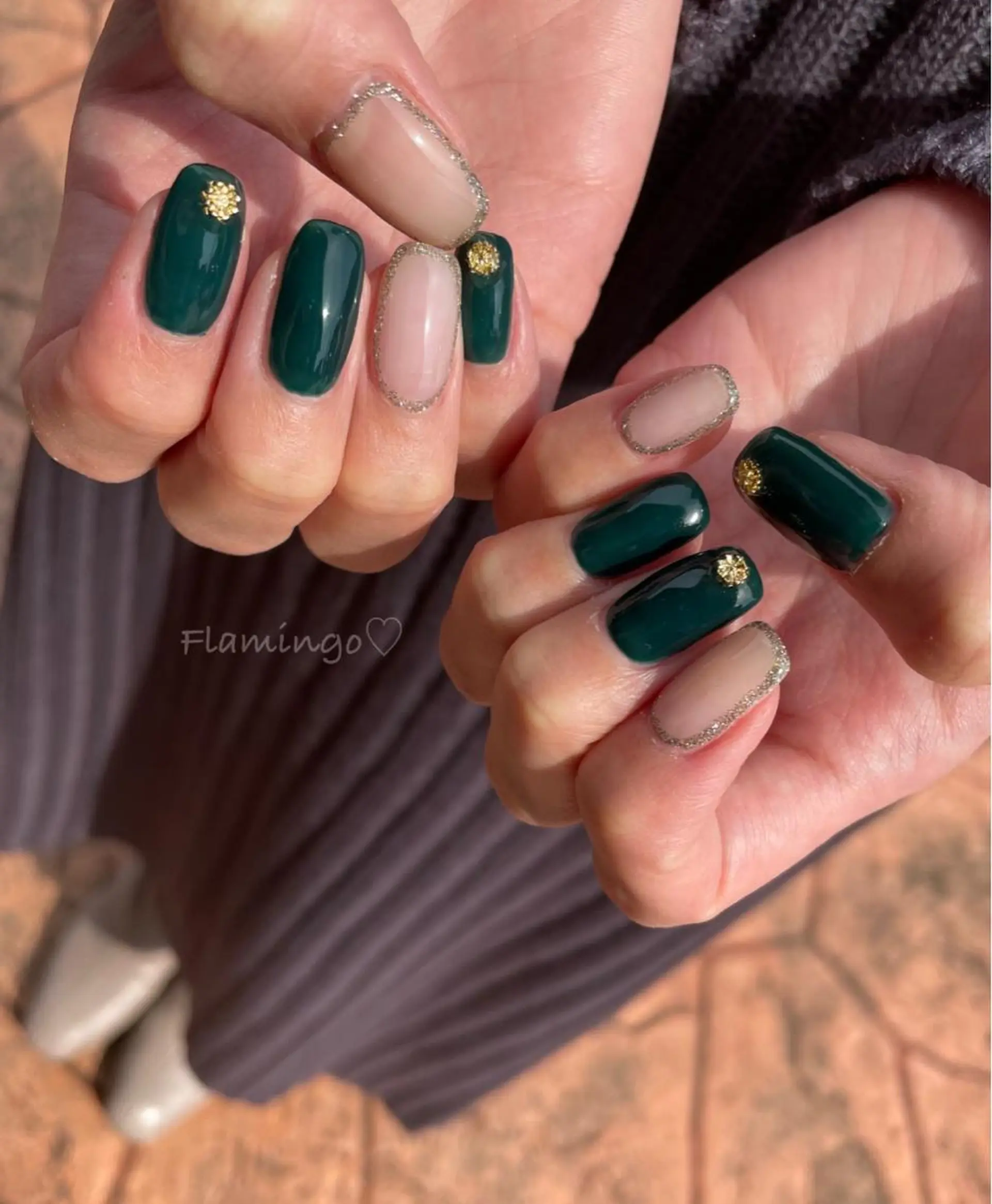 ネイル フラッシュネイル ジェルネイル ラメ(グリッター) ワンカラーネイル シンプルネイル フィルイン／自爪育成 ／爪に優しい施術のネイルデザイン