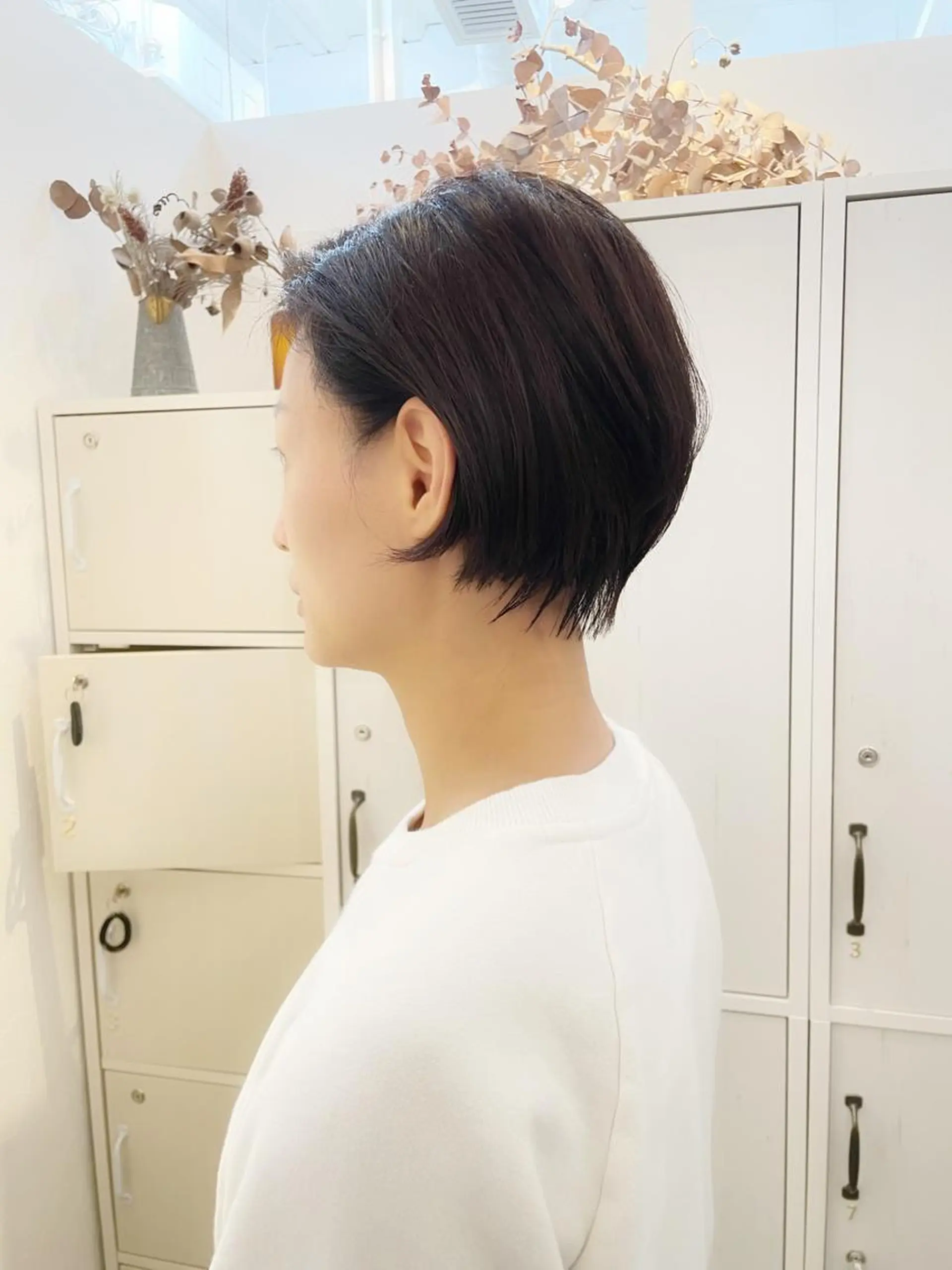 ショート カラー ショートボブ ハンサムショート ブリーチ ブリーチなしカラー ボブ newline銀座所属・👑銀座ショート/ 絶壁補正/金子涼👑のヘアスタイル