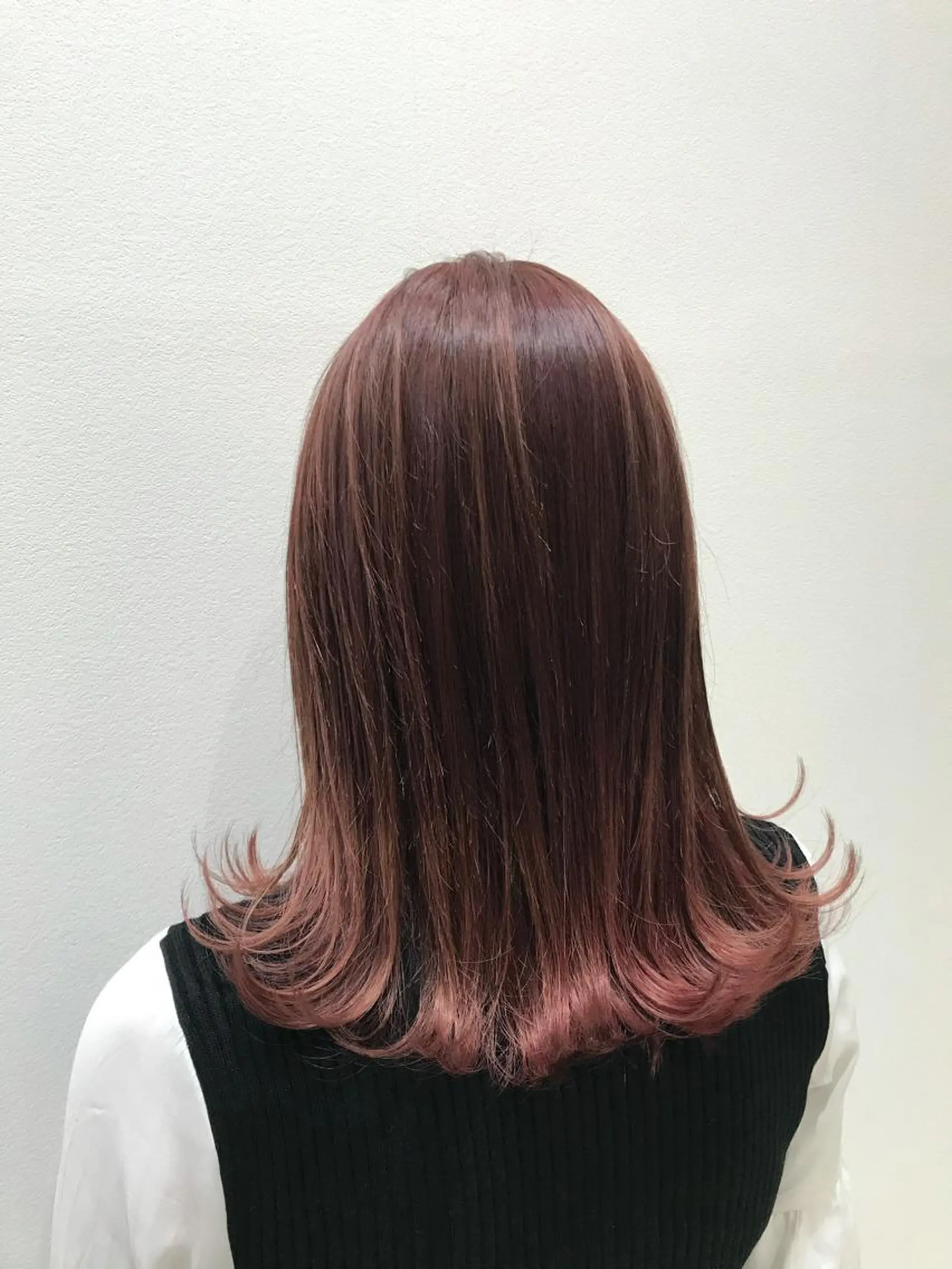 セミロング パーマモデル募集🌈 森脇帆南のヘアスタイル