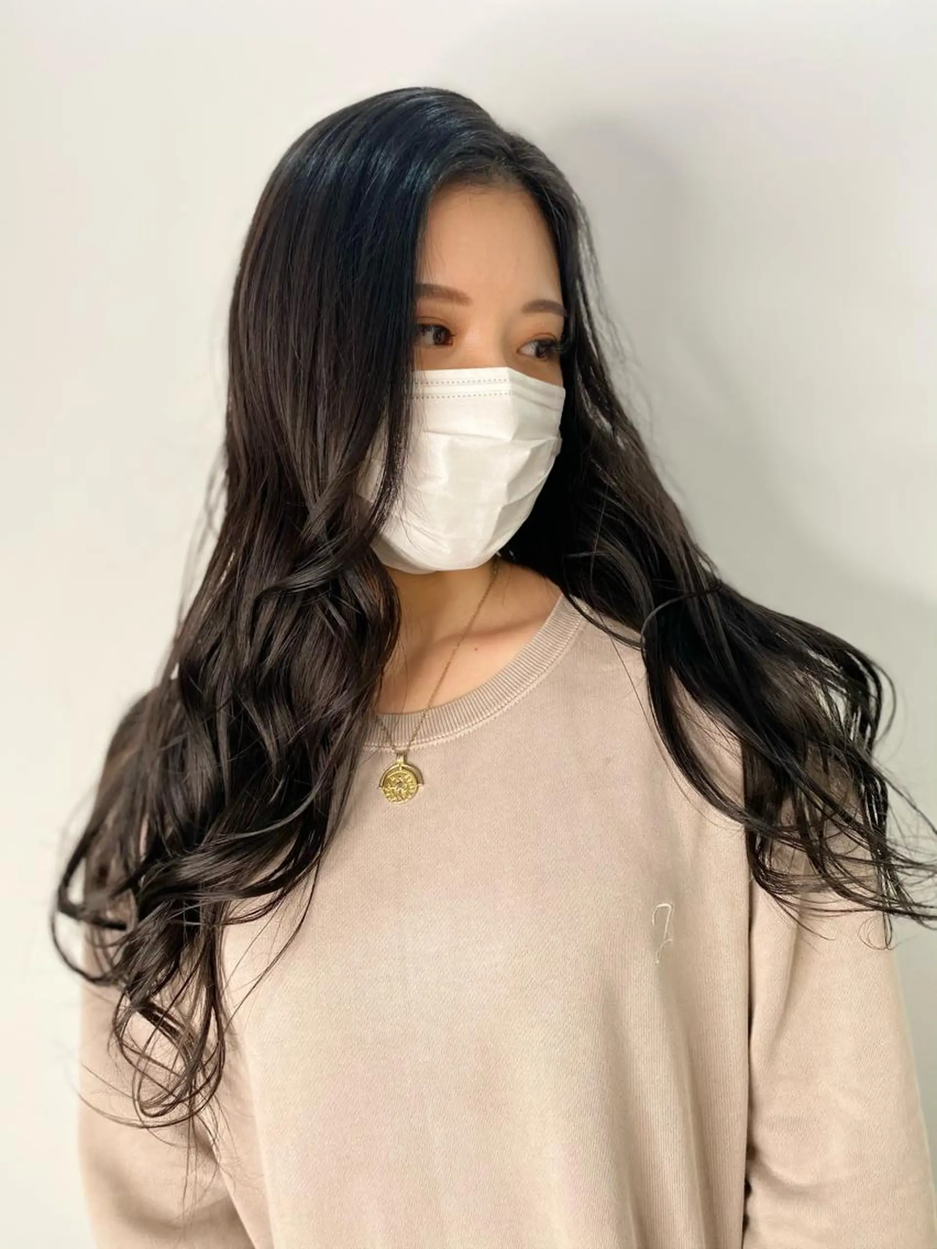 ロング カラー 透明感カラー opus 店長大和 レイヤー/赤み消しのヘアスタイル