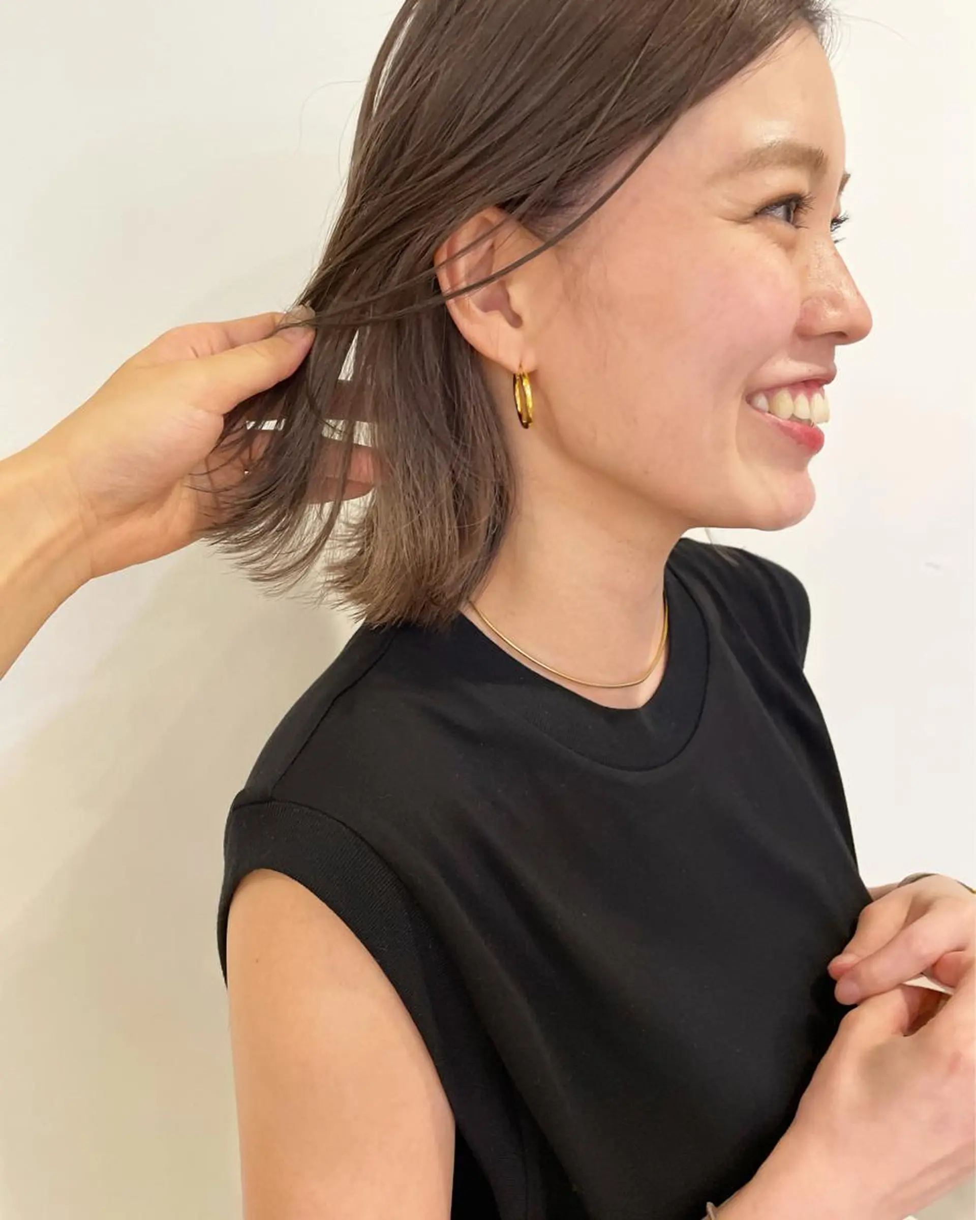 ミディアム カラー 佐藤 永夏のヘアスタイル