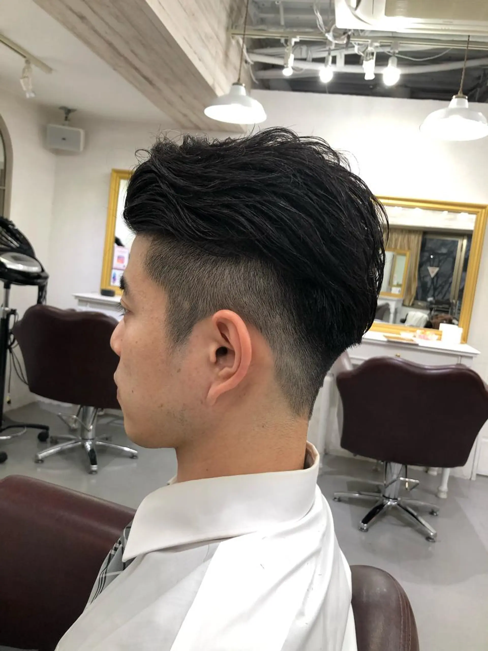 メンズ Soleria 田中慎一のヘアスタイル