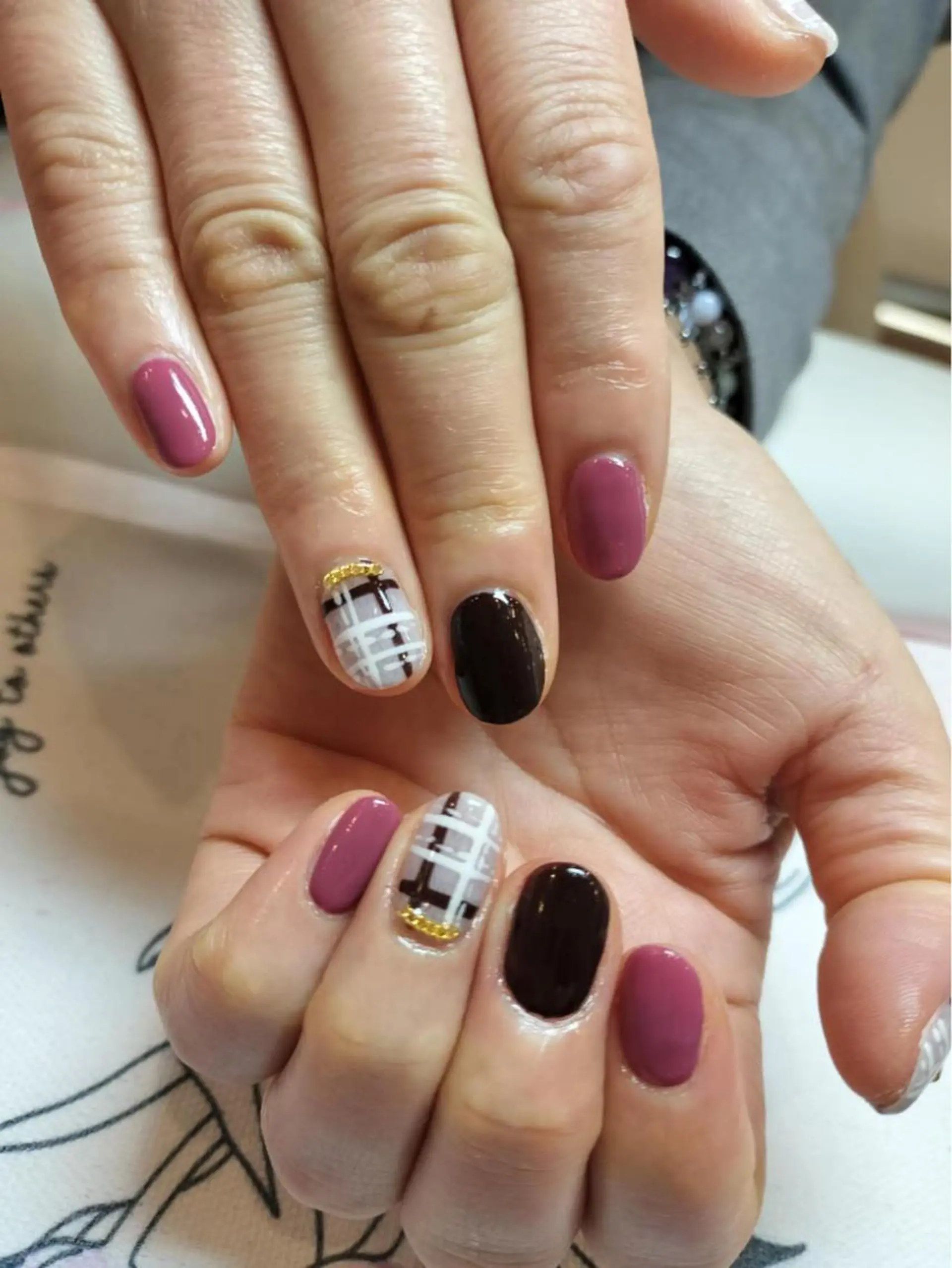 ネイル Ui_Amor (パラジェル)のネイルデザイン