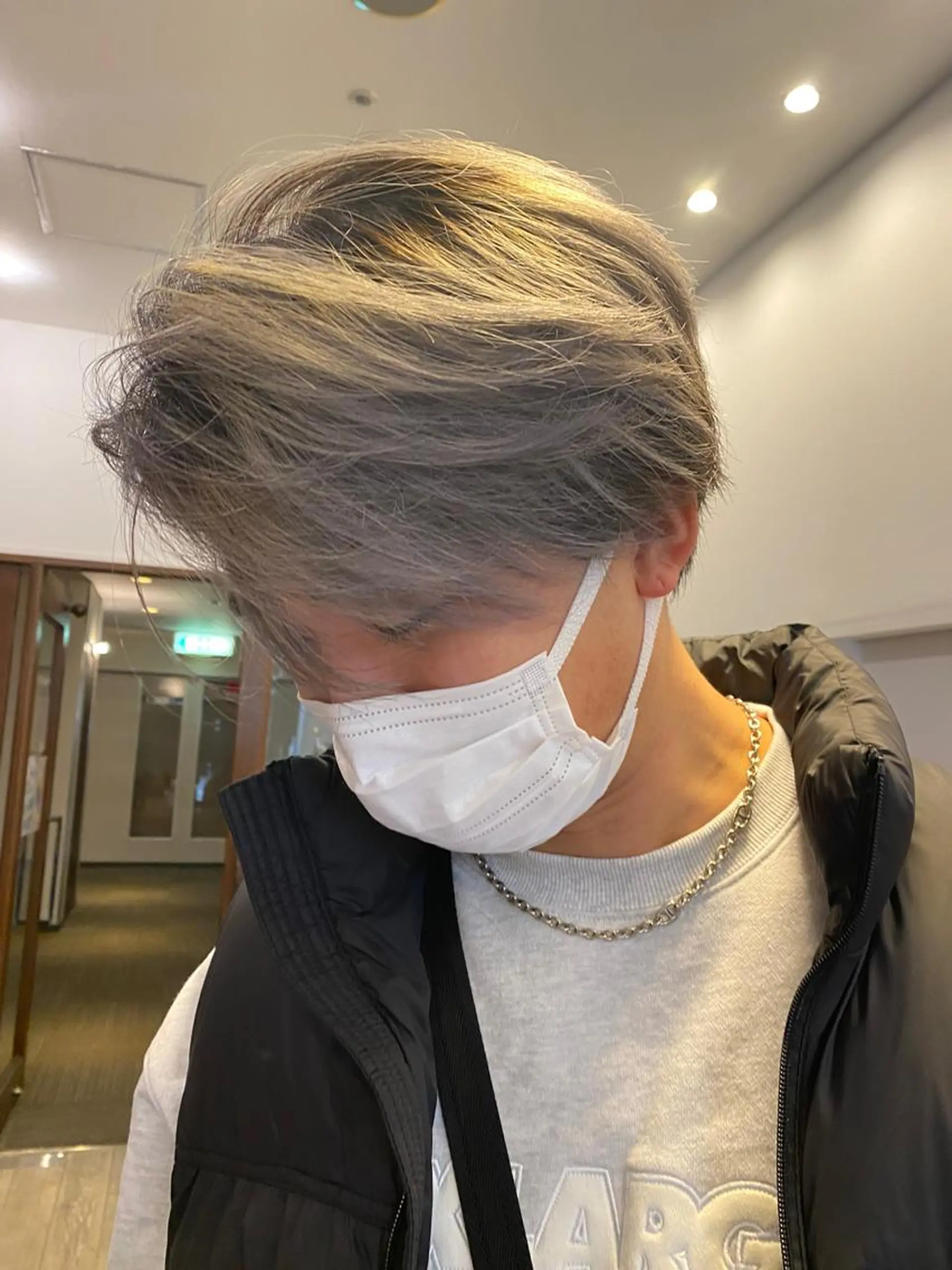 ショート カット ヘアカラー トリートメント 市川 博紀 店長のヘアスタイル