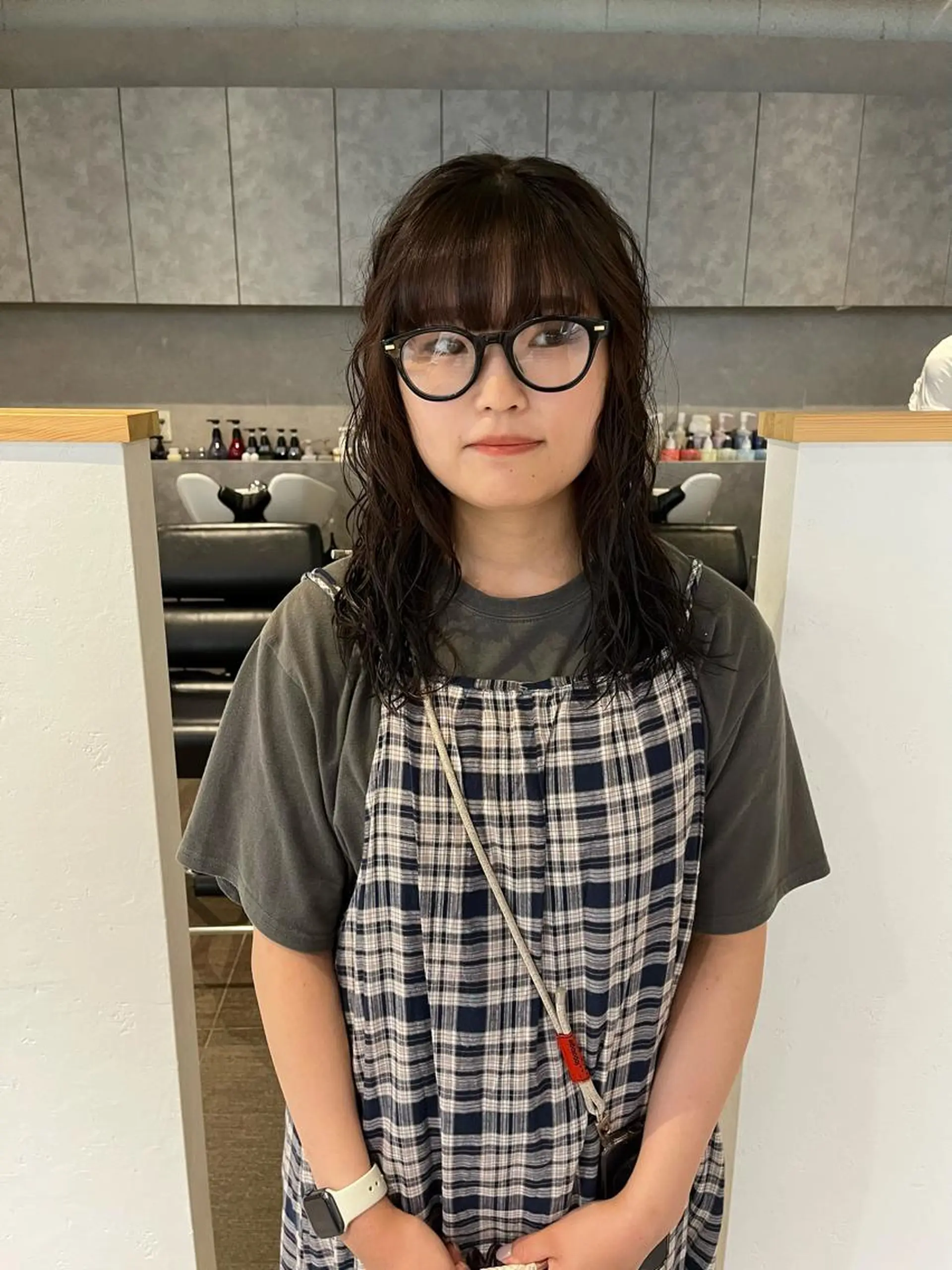 セミロング カラー パーマ セミロングパーマ ブラウンカラー 透明感カラー くすみブラウン イルミナカラー カット ヘアカラー パーマ ショート/パーマ/ カラー/FUKOのヘアスタイル