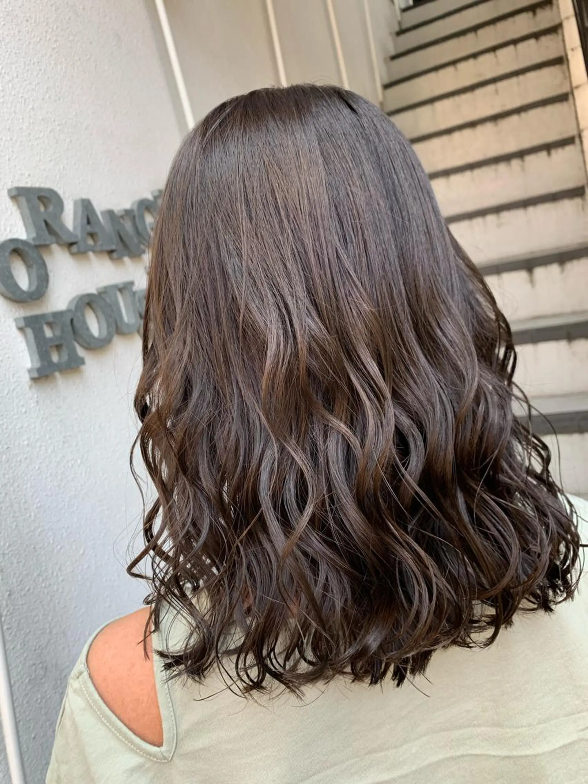 ミディアム ヘアカラー トリートメント 丸山 亜加理のヘアスタイル