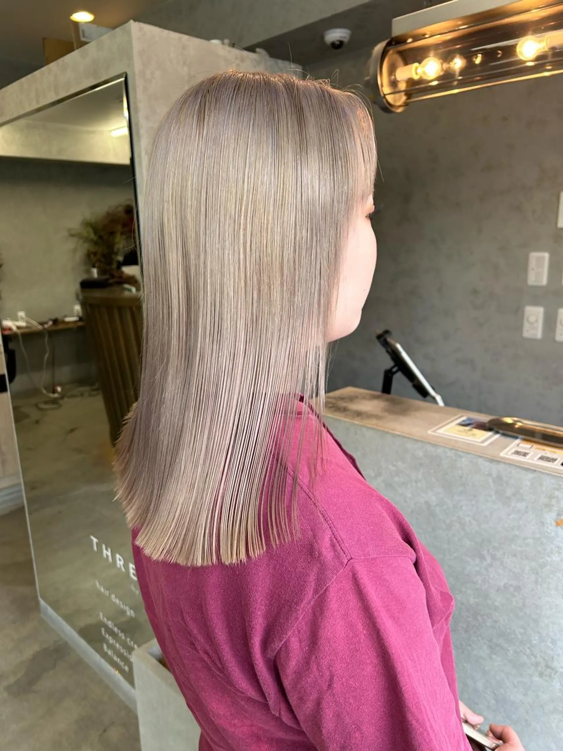 セミロング カラー カット ヘアカラー トリートメント Haru/THREE …by velvetのヘアスタイル