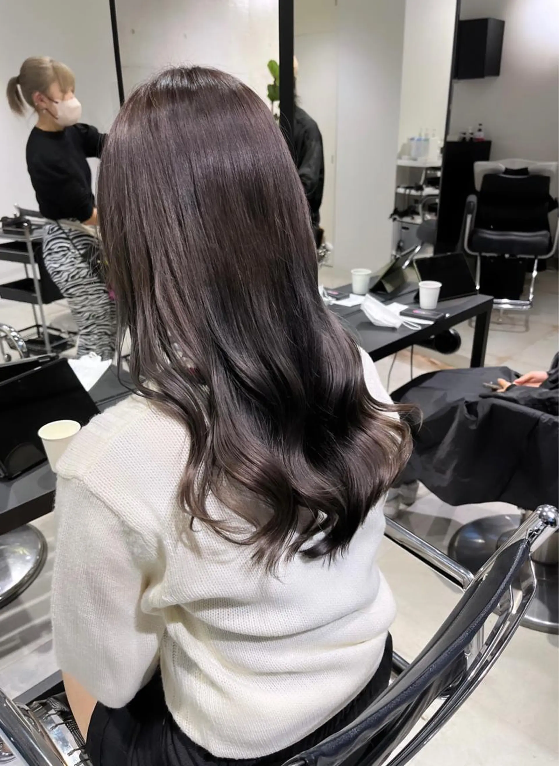 ロング カラー パーマ ヘアアレンジ ヘアカラー トリートメント ヘッドスパ 透明感/オリーブ/ グレージュ/YUKAのヘアスタイル