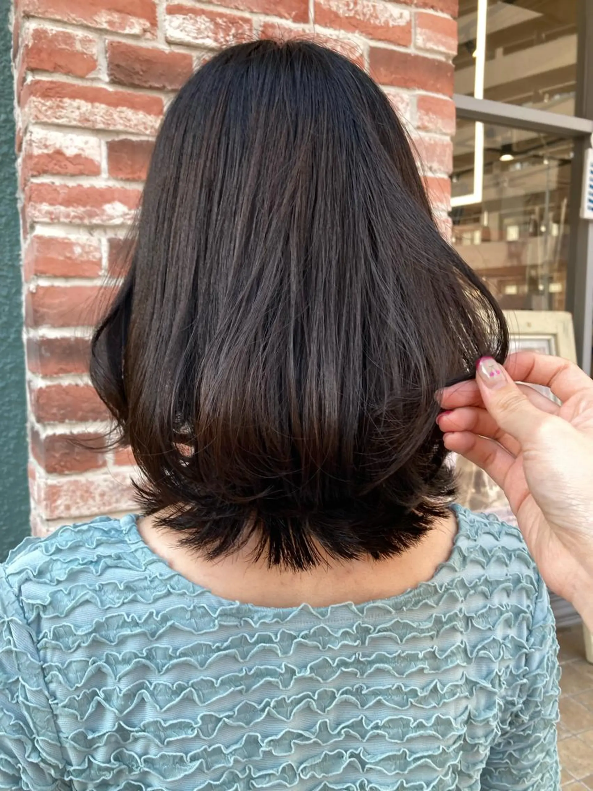 ミディアム 🫧透明感イルミナ カラー🫧三浦菜々子のヘアスタイル