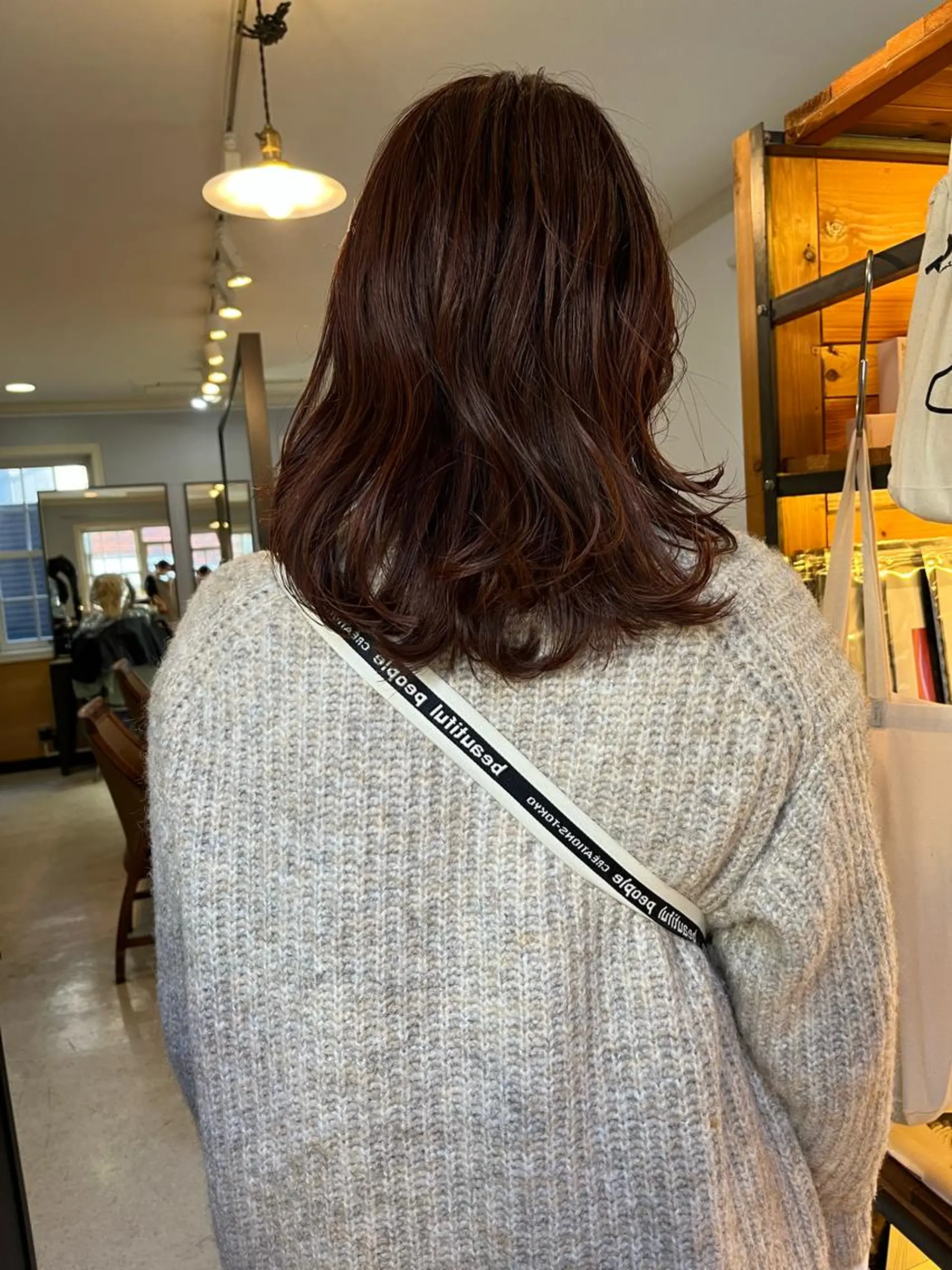 ミディアム カラー eri kinjoのヘアスタイル