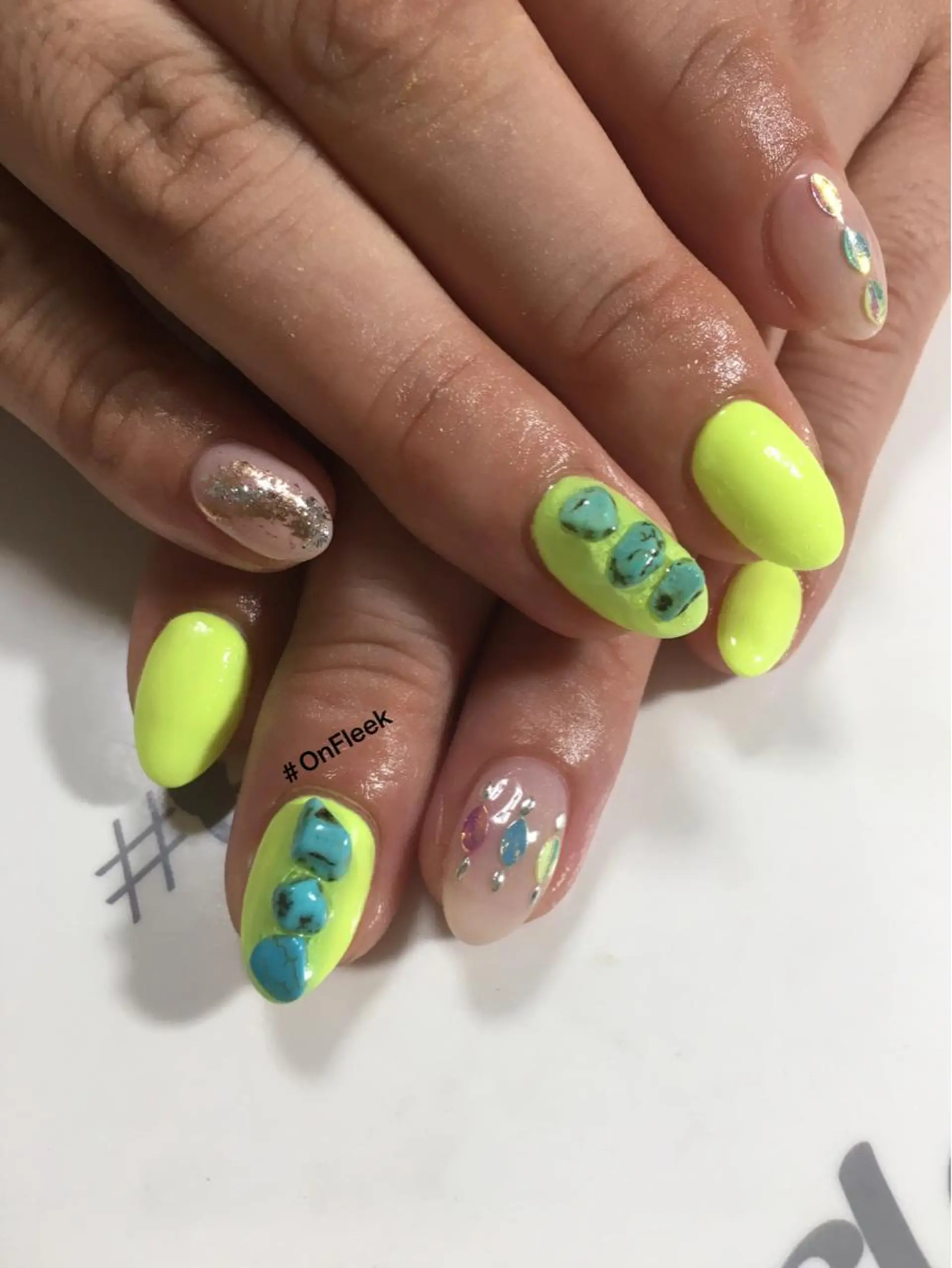 ネイル ハンドネイル NailSalon ＃OnFleekのネイルデザイン