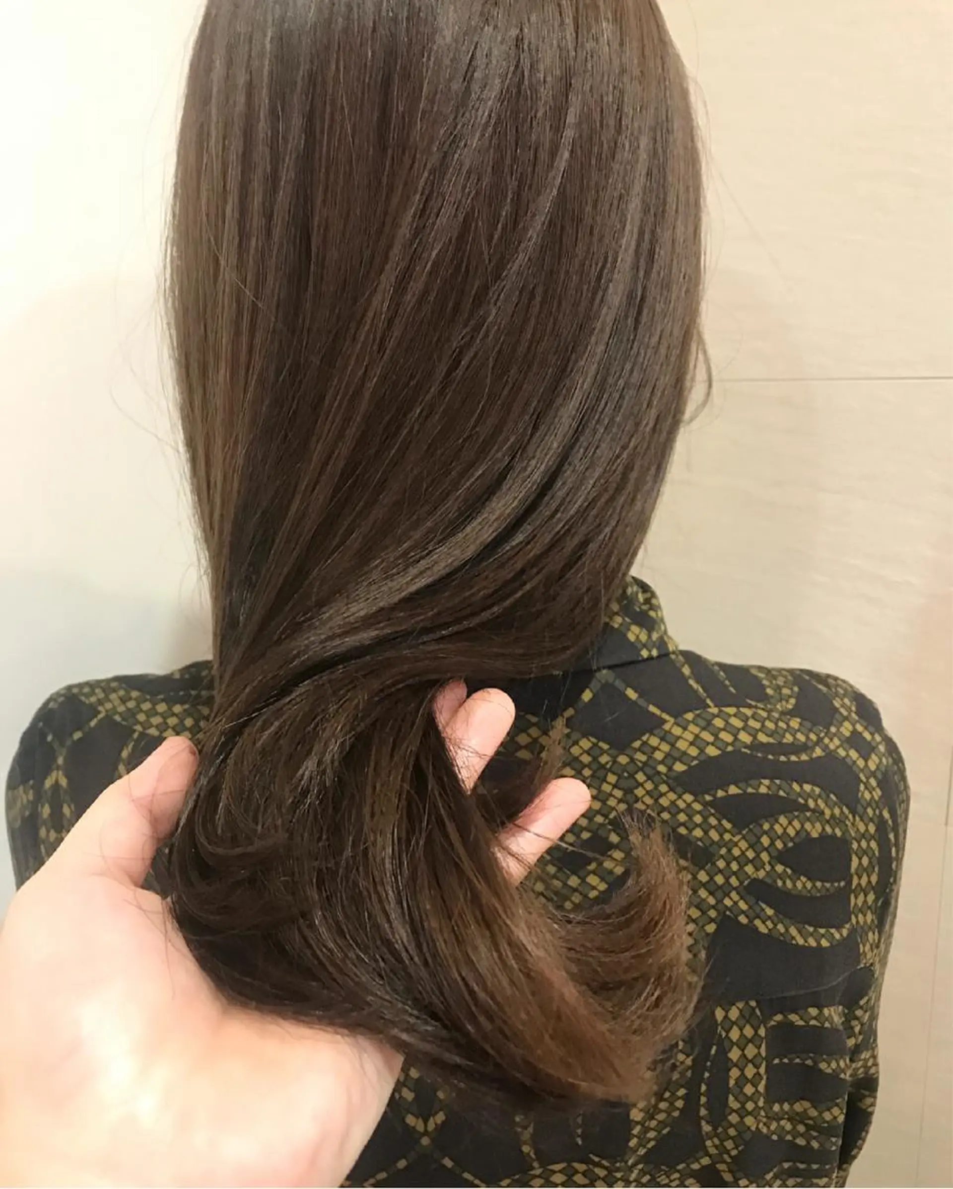 セミロング カラー 艶カラー/似合わせ 💖Emmy💖のヘアスタイル