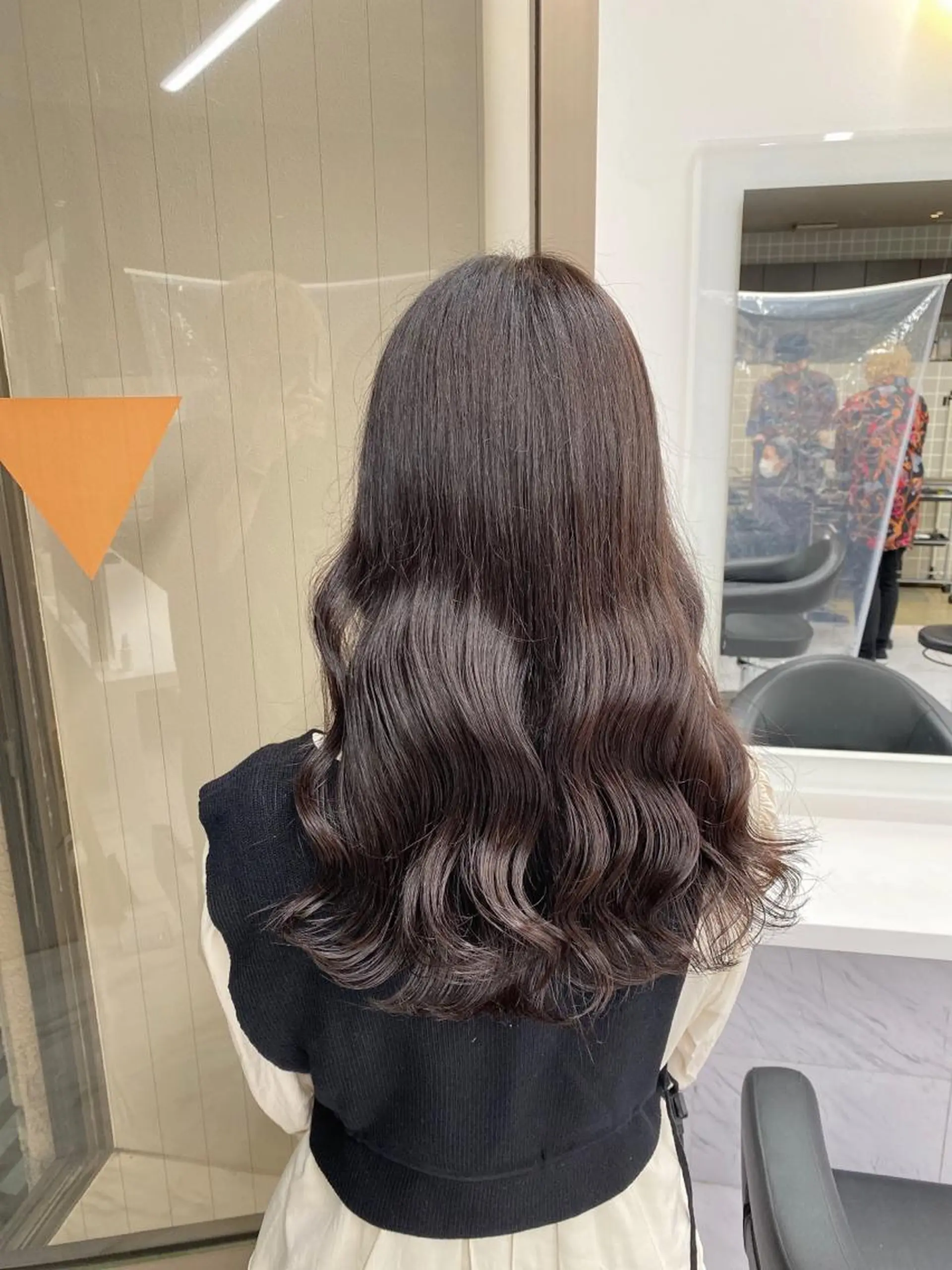 セミロング カラー レイヤー/韓国❣️ 髪質改善/亘紘輝のヘアスタイル