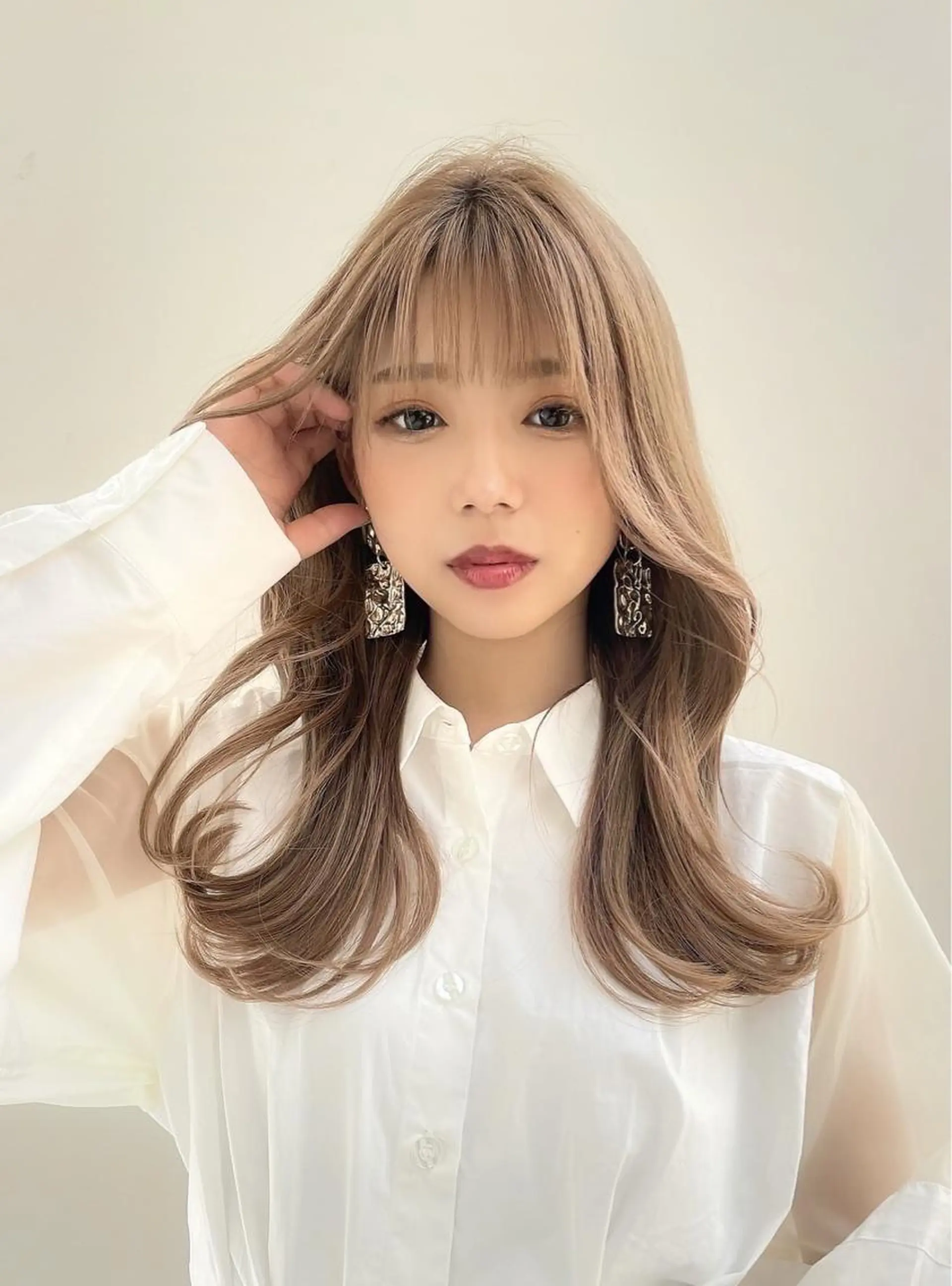 ミディアム カラー 仙台Ｉ韓国レイヤー Ｉ髪質改善Ｉ伊藤拓海のヘアスタイル