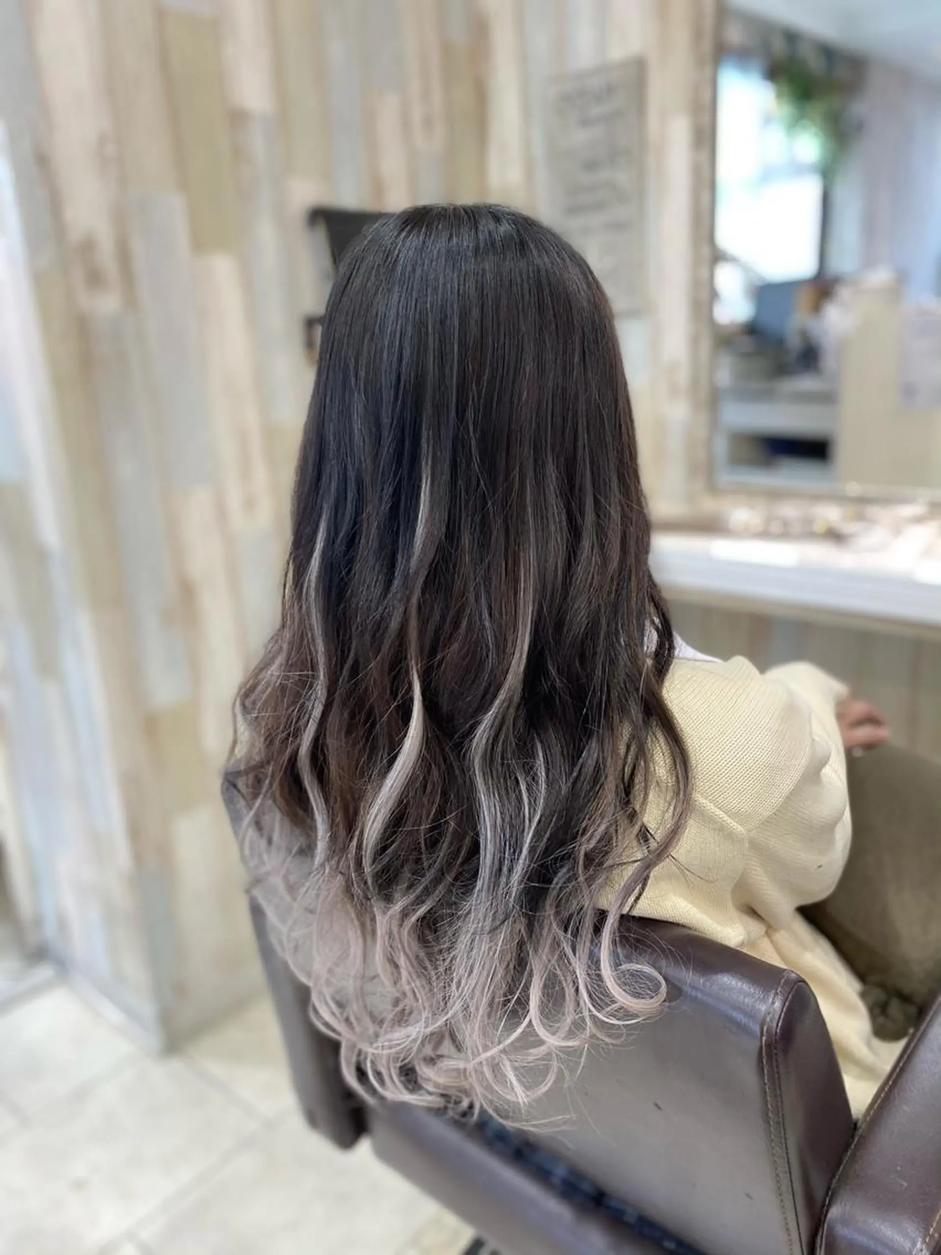 ロング カラー 石井 彰浩のヘアスタイル