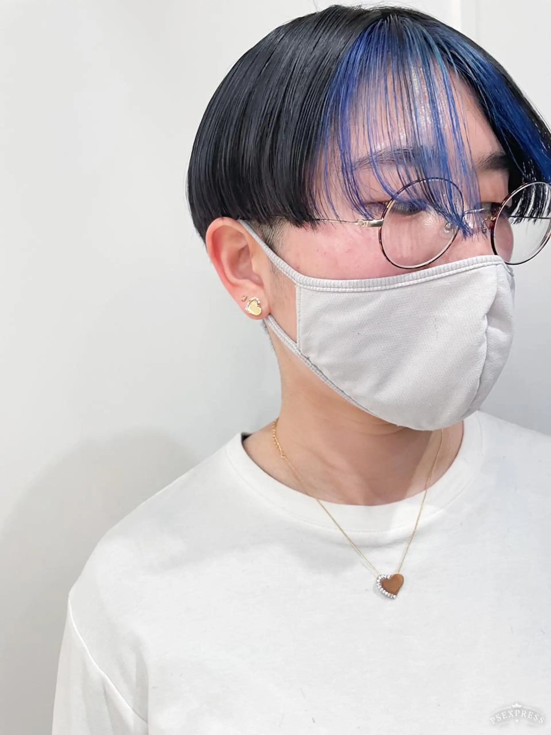 ショート 💜ショート💜 ウルフ、ボブ二色亜美のヘアスタイル