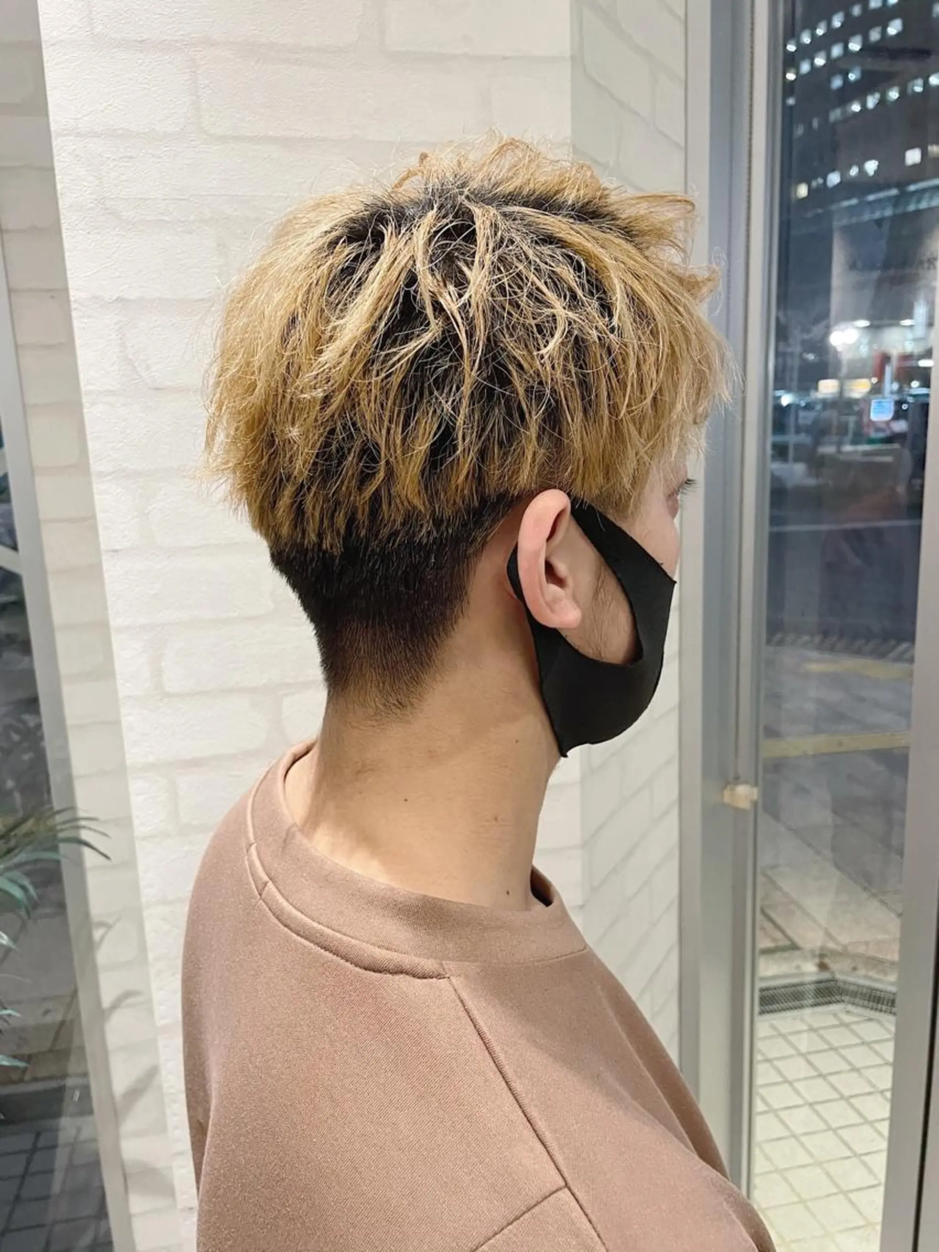 メンズ ケアブリーチ /髪質 改善/古橋圭史郎のヘアスタイル