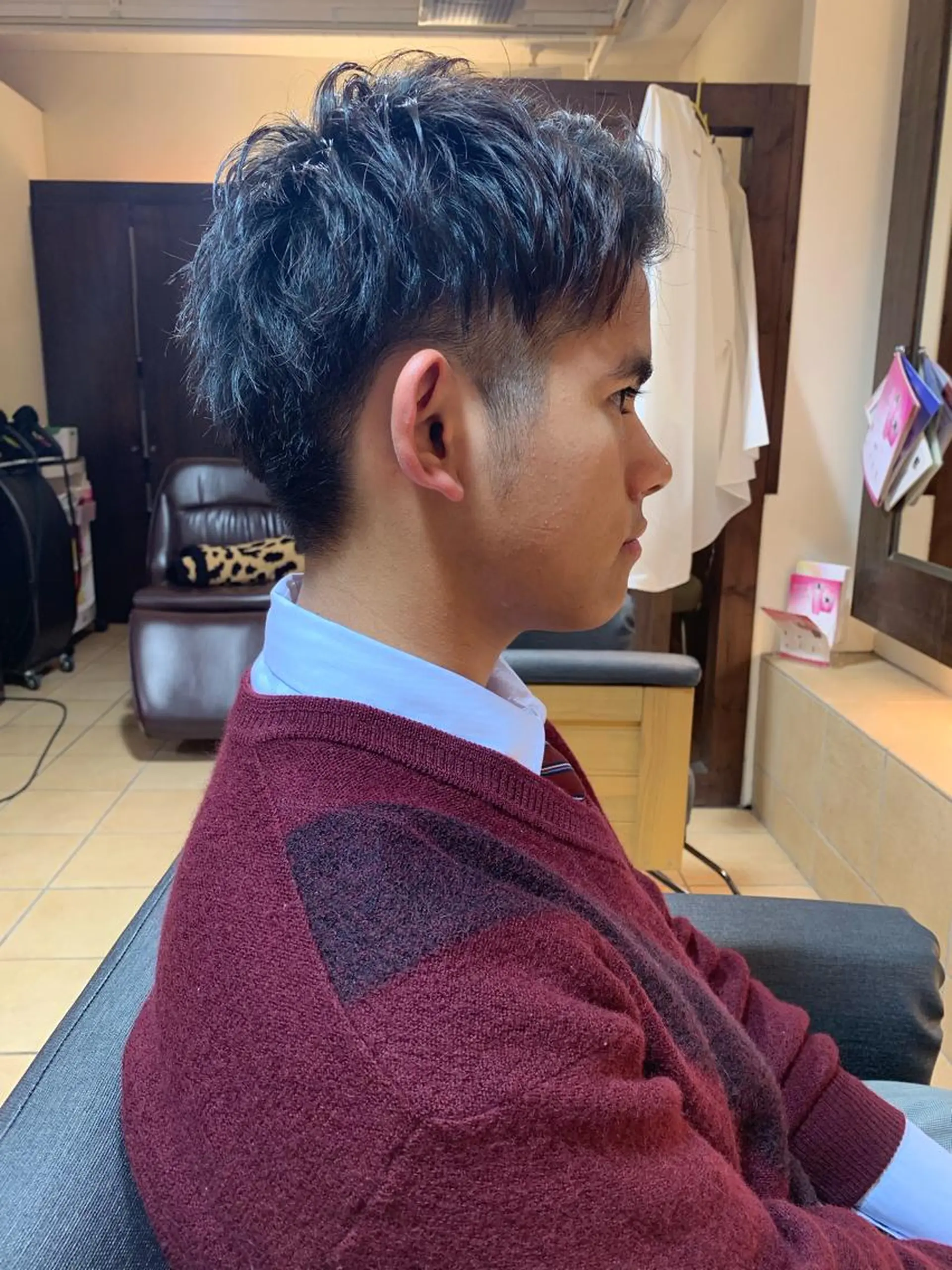 メンズ ハイトーンカラー🩵 耳ツボジュエリー👂のその他イメージ