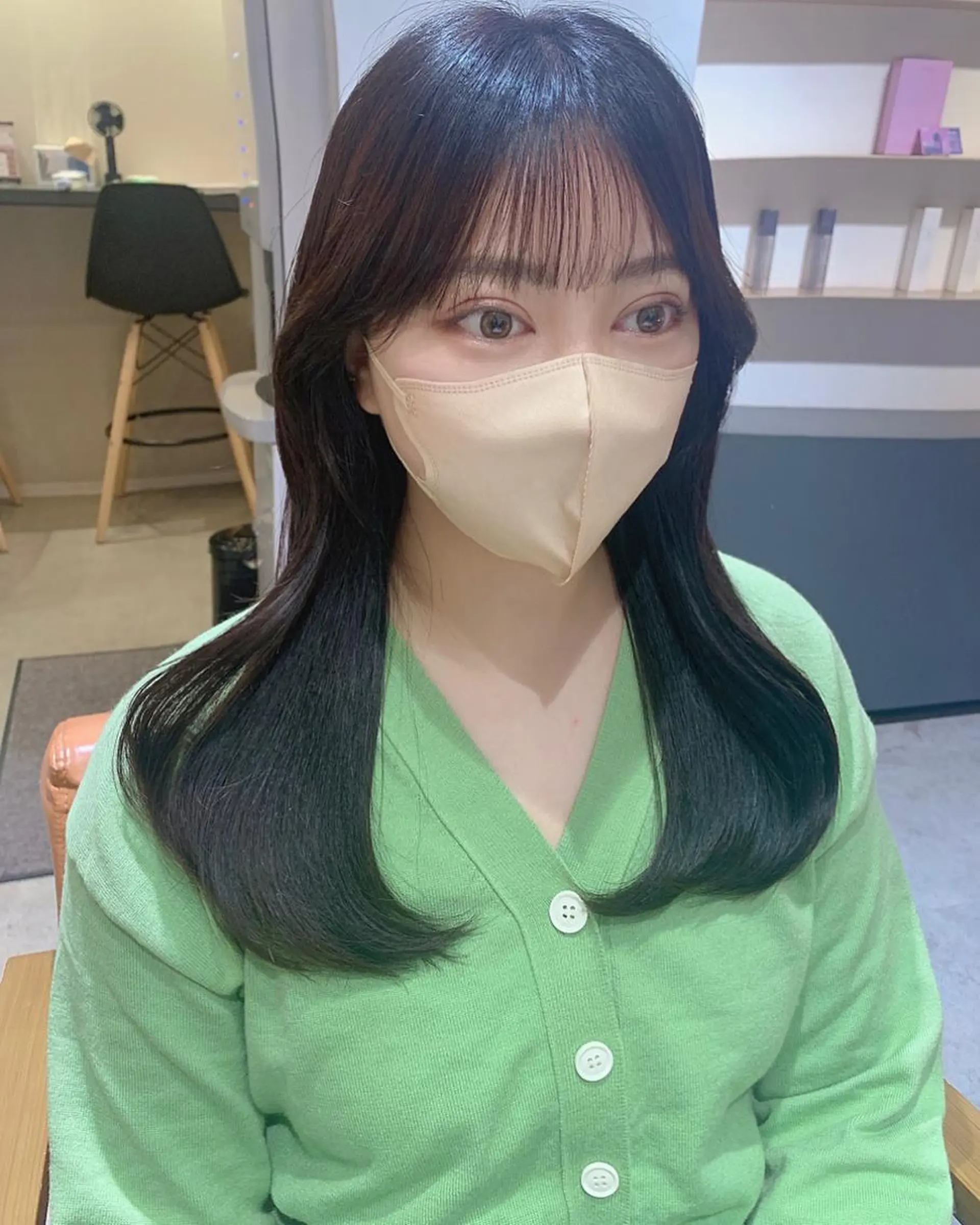 ロング 平尾 樹里のヘアスタイル