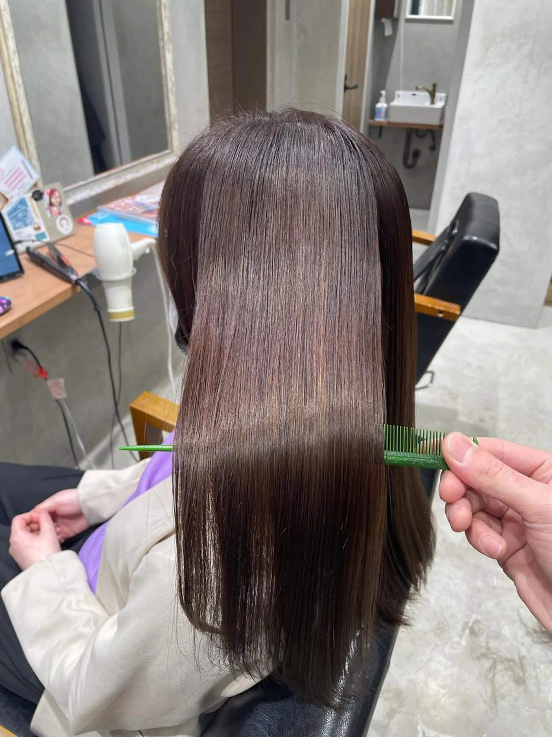 セミロング トリートメント カット ヘアカラー トリートメント stylist YUTOのヘアスタイル